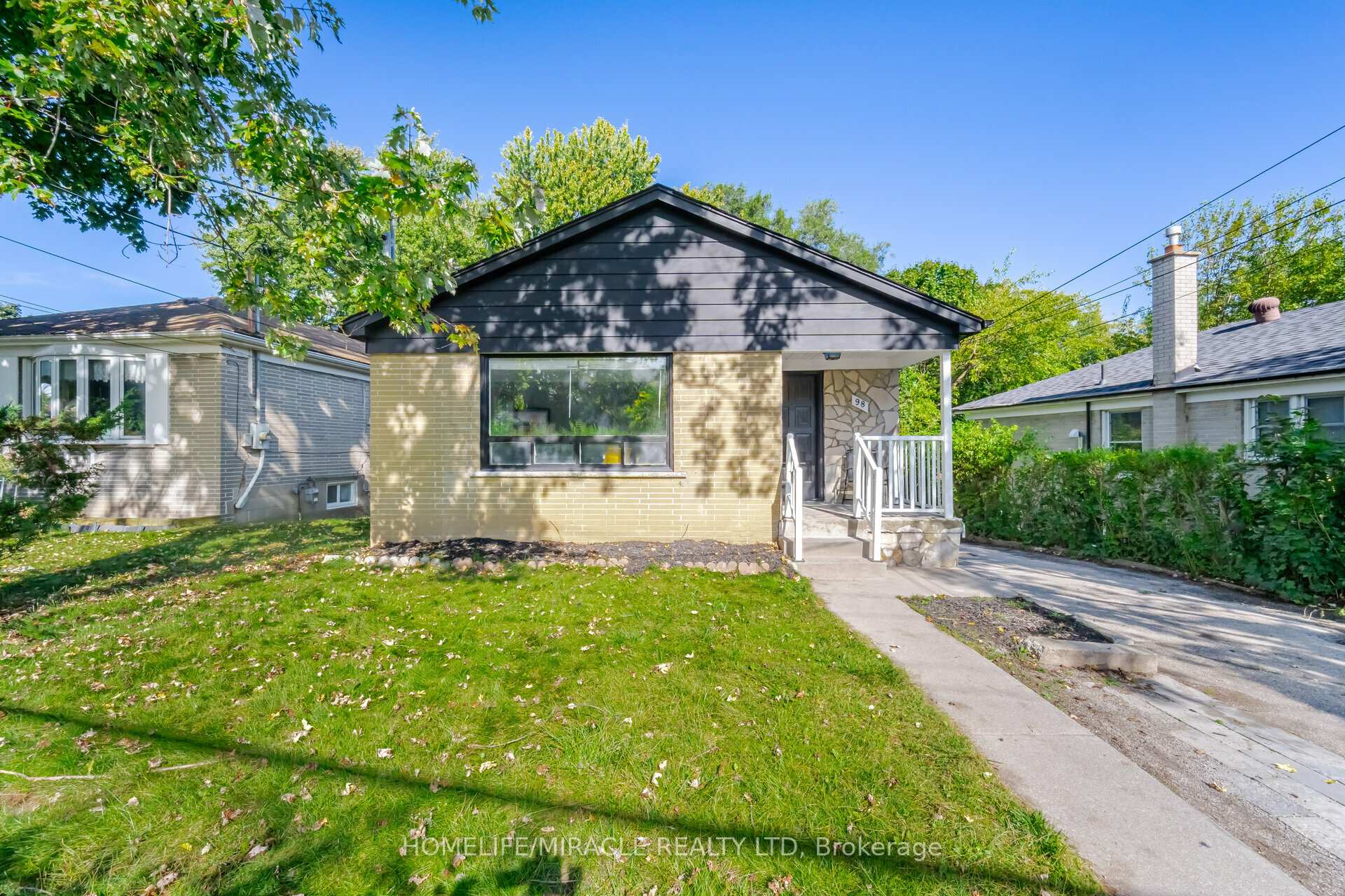Photo 1 of 98 Nelson Street, Scarborough, Woburn — HOMEH