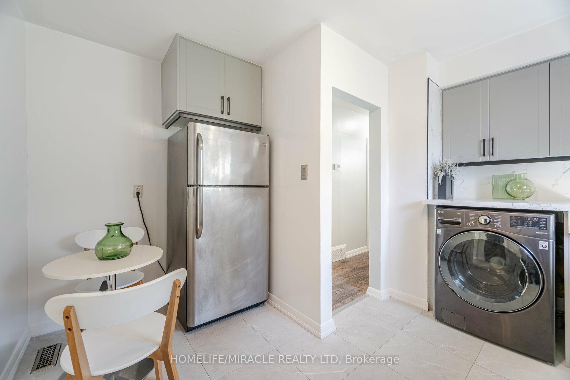 Photo 15 of 98 Nelson Street, Scarborough, Woburn — HOMEH