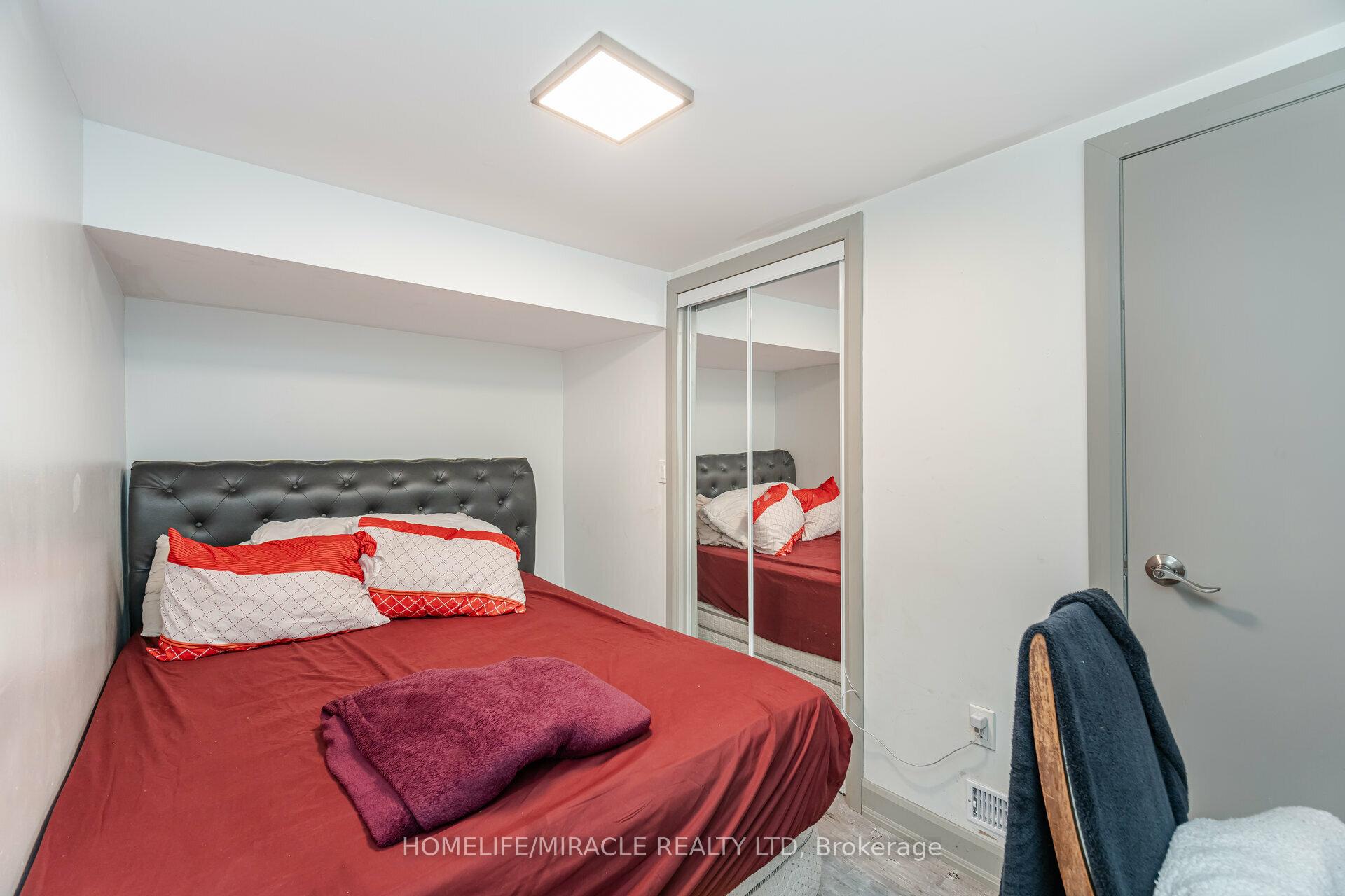 Photo 37 of 98 Nelson Street, Scarborough, Woburn — HOMEH