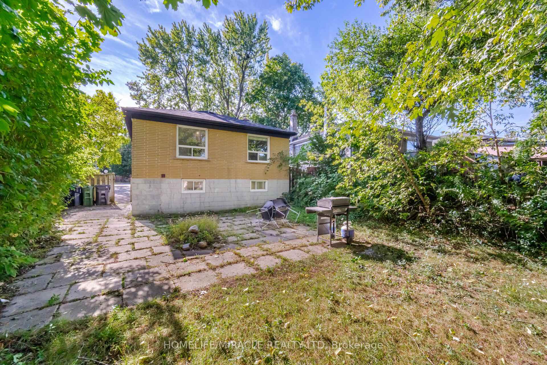 Photo 44 of 98 Nelson Street, Scarborough, Woburn — HOMEH