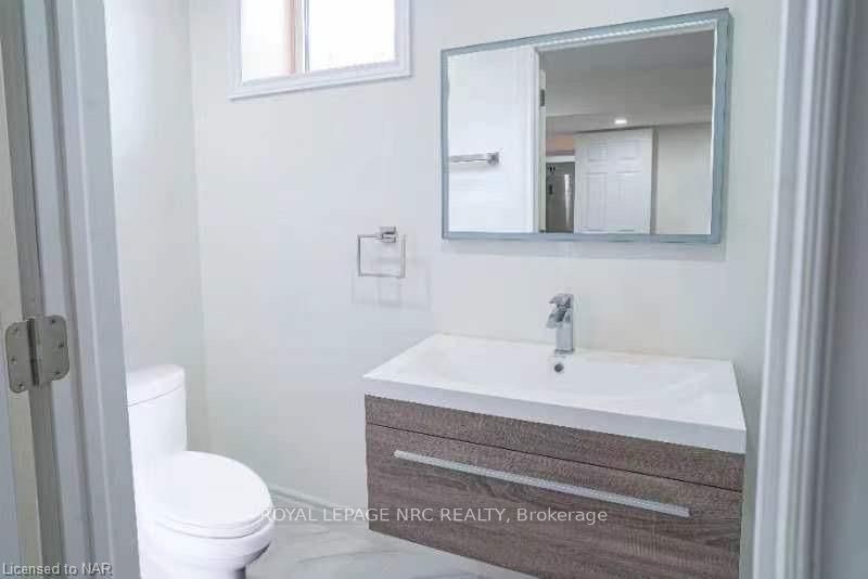 Photo 35 of 13 Winterberry Blvd, Thorold, Confederation Heights — HOMEH