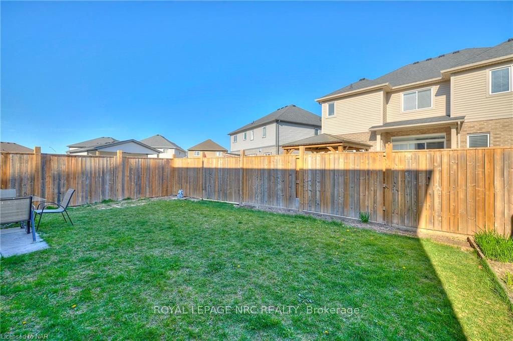 Photo 39 of 13 Winterberry Blvd, Thorold, Confederation Heights — HOMEH