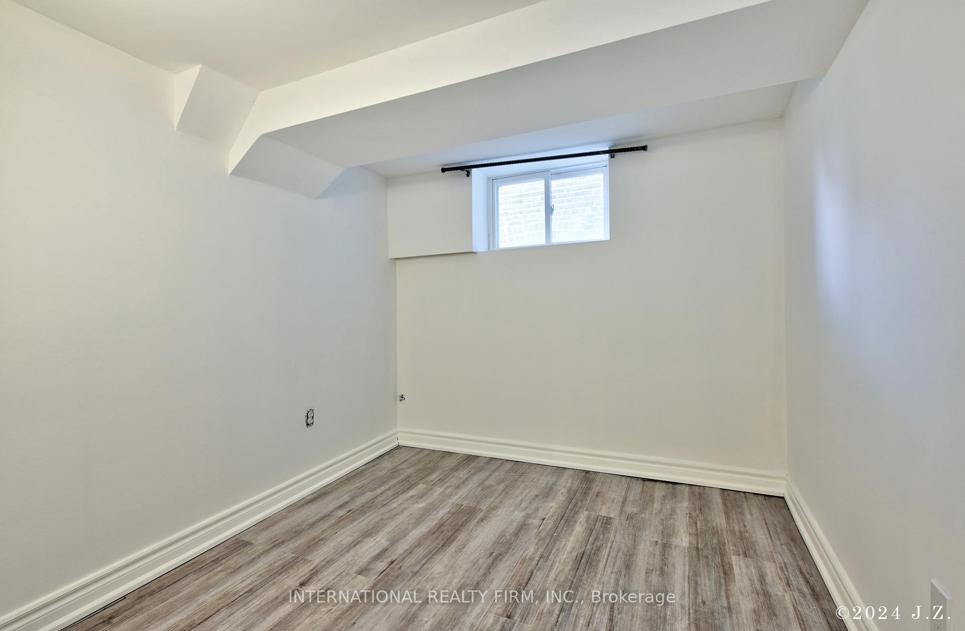 Photo 4 of Unit Lower, 454 Glenholme Avenue, Toronto, Oakwood Village — HOMEH
