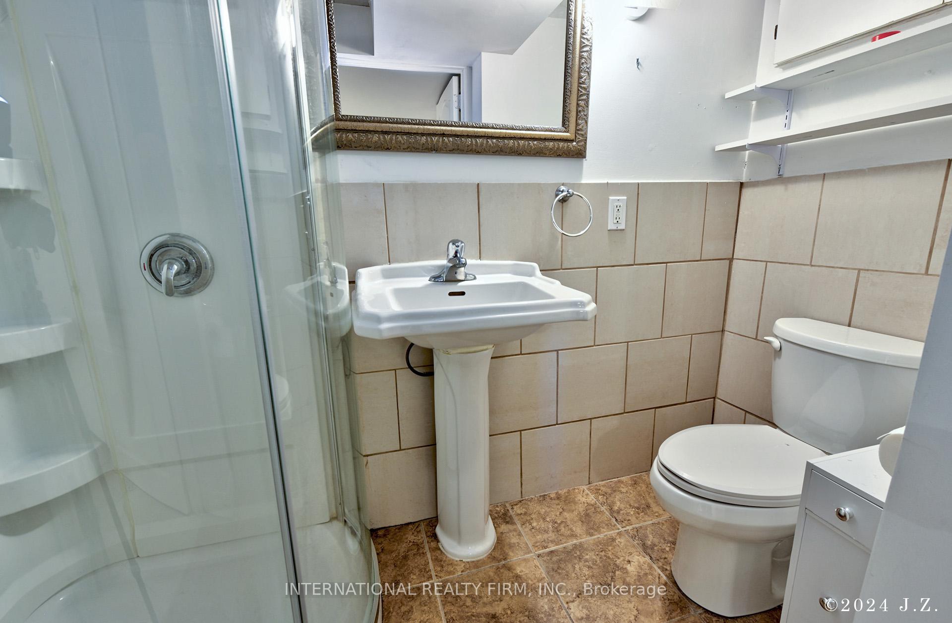 Photo 9 of Unit Lower, 454 Glenholme Avenue, Toronto, Oakwood Village — HOMEH