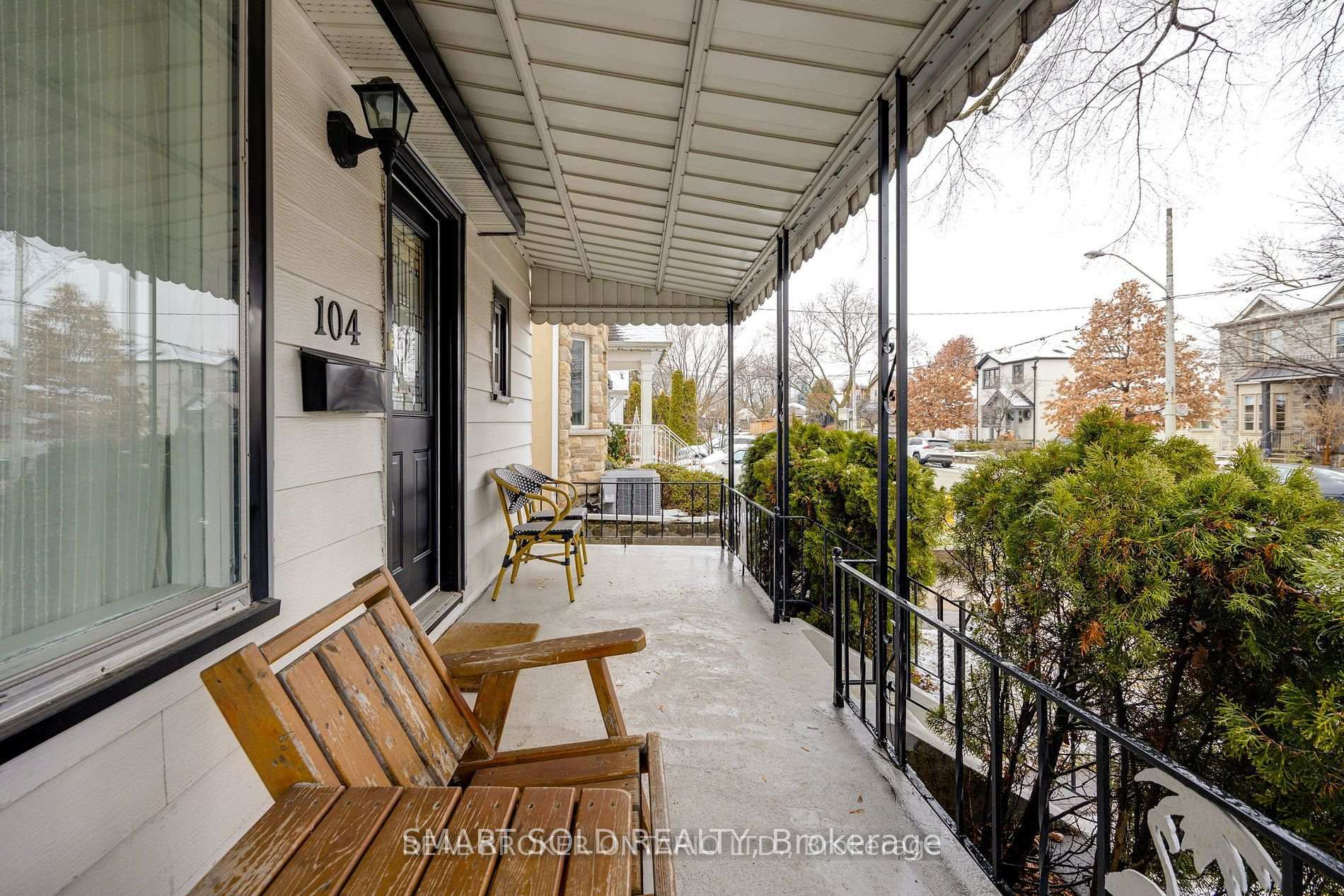 Photo 2 of 104 Cadorna Avenue, Toronto, East York — HOMEH