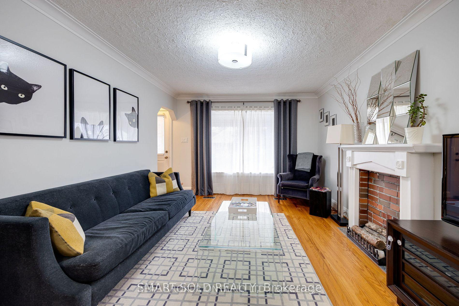 Photo 6 of 104 Cadorna Avenue, Toronto, East York — HOMEH