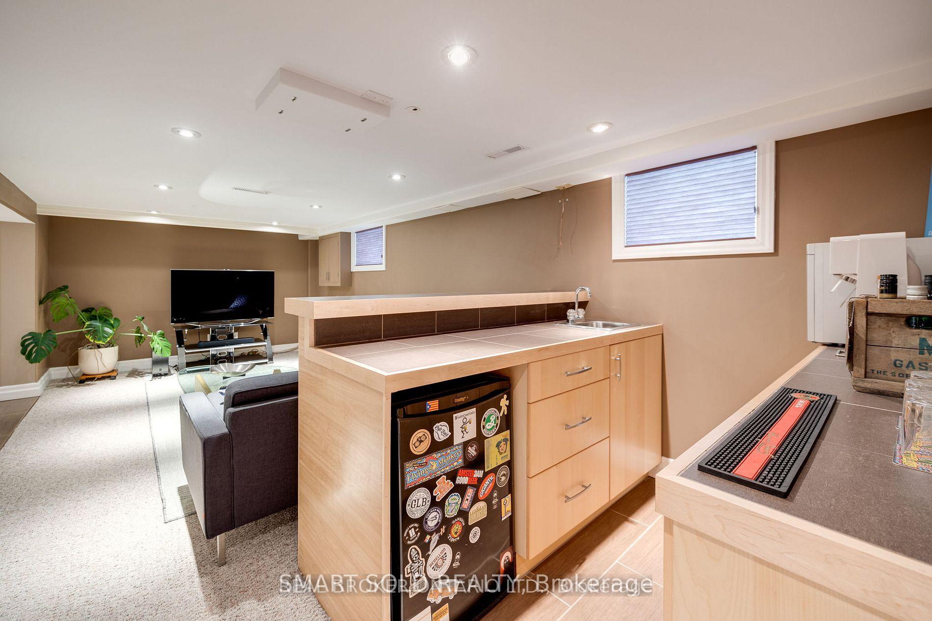 Photo 21 of 104 Cadorna Avenue, Toronto, East York — HOMEH