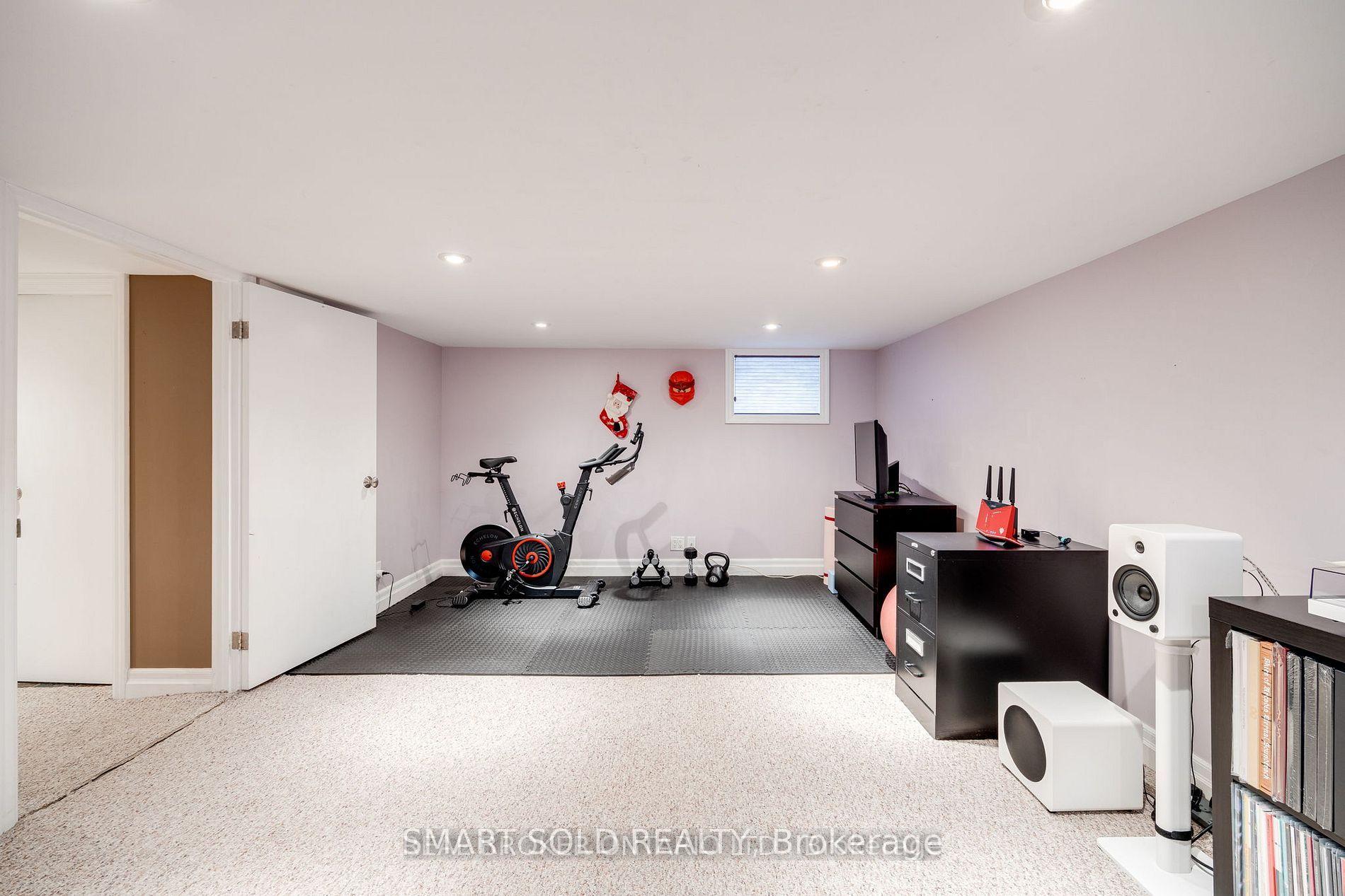 Photo 23 of 104 Cadorna Avenue, Toronto, East York — HOMEH