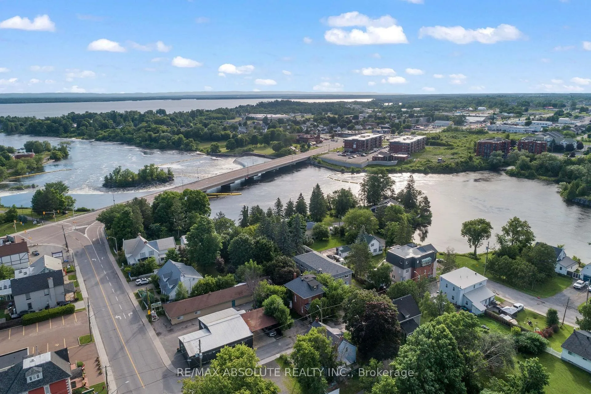Photo 11 of 12 Rock Lane E, Arnprior — HOMEH
