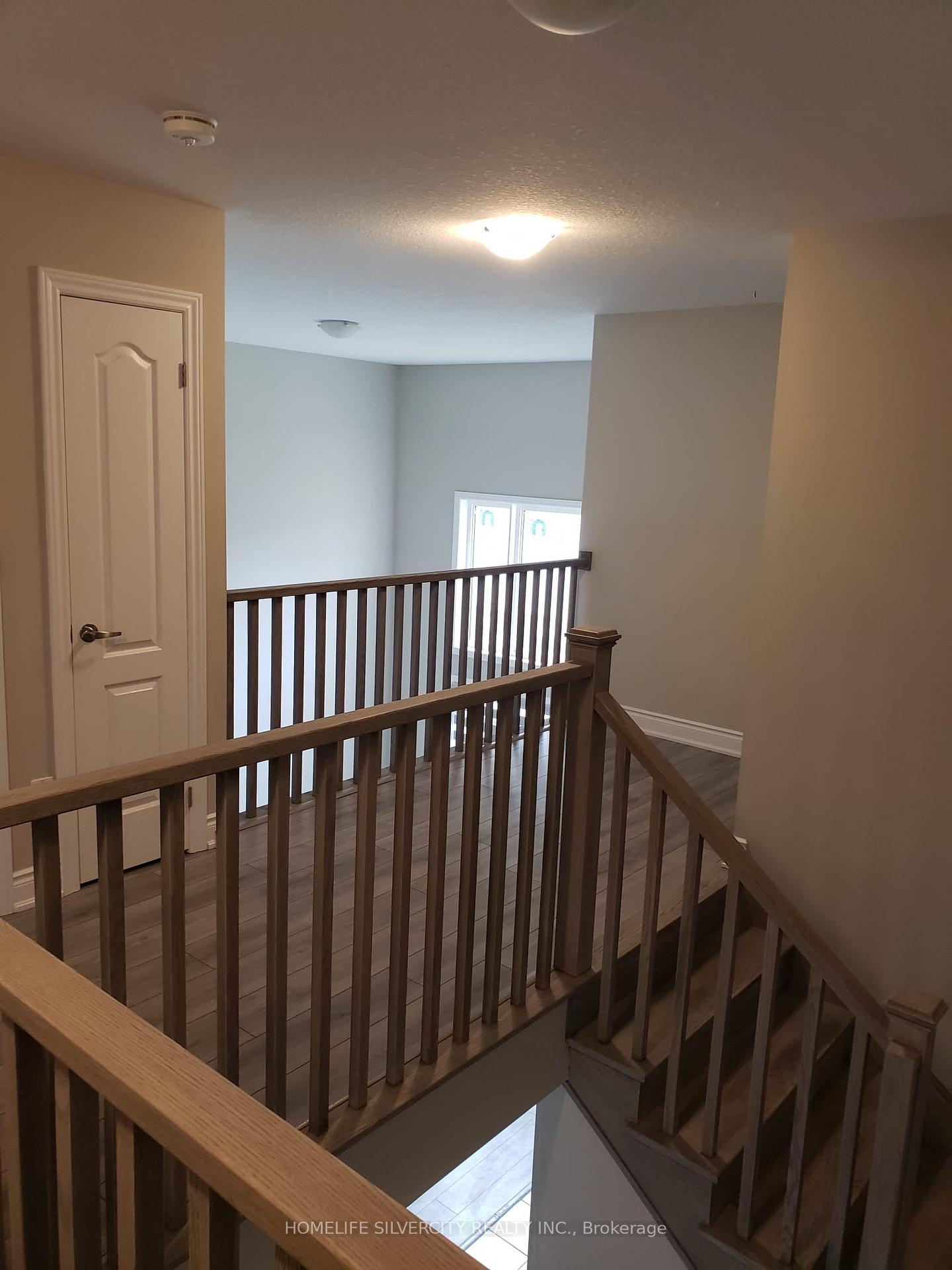Photo 6 of 13 Venture Way, Thorold, Rolling Meadows — HOMEH
