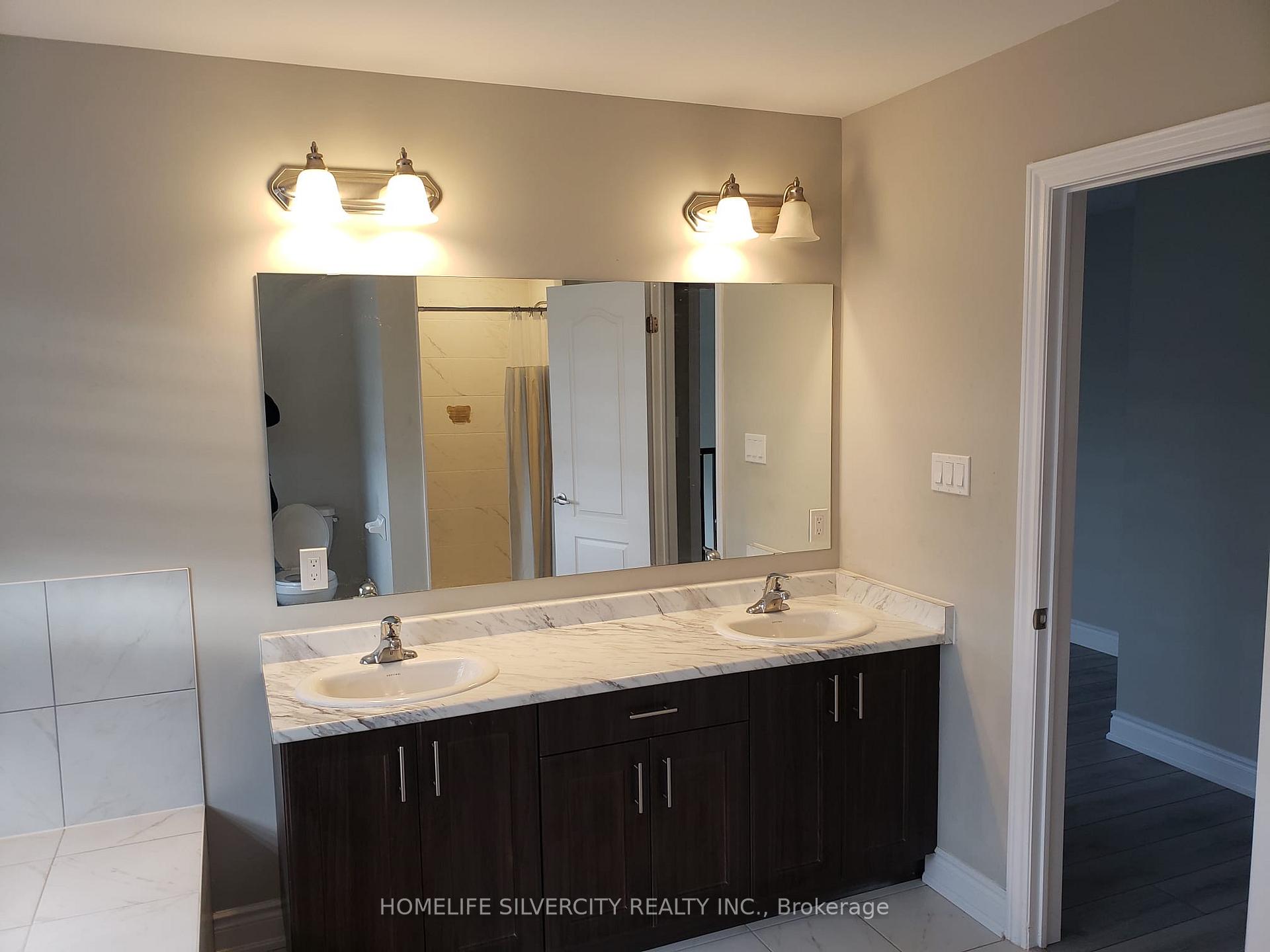 Photo 7 of 13 Venture Way, Thorold, Rolling Meadows — HOMEH