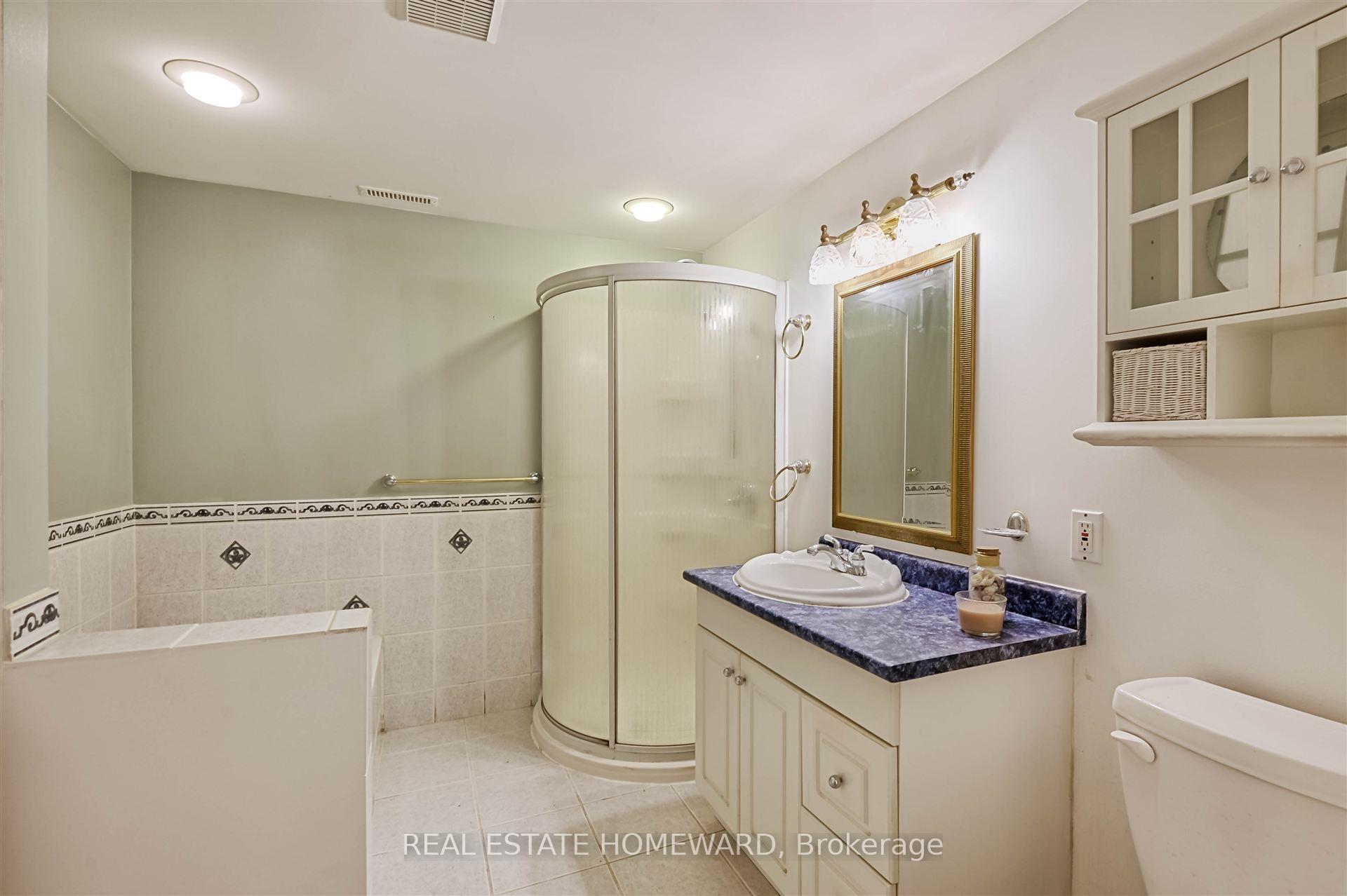 Photo 27 of 8 Burnview Crescent, Scarborough, Woburn — HOMEH