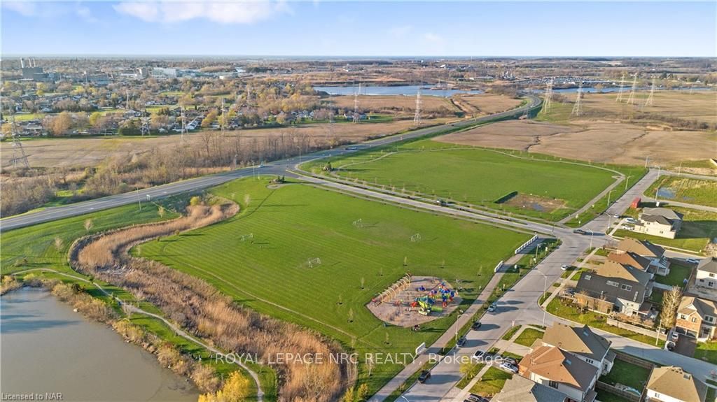 Photo 44 of 71 Vanilla Trail, Thorold, Rolling Meadows — HOMEH