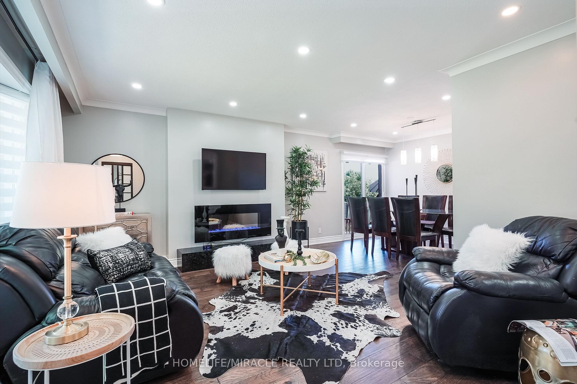 Photo 5 of 93 Amberjack Boulevard, Scarborough, Woburn — HOMEH