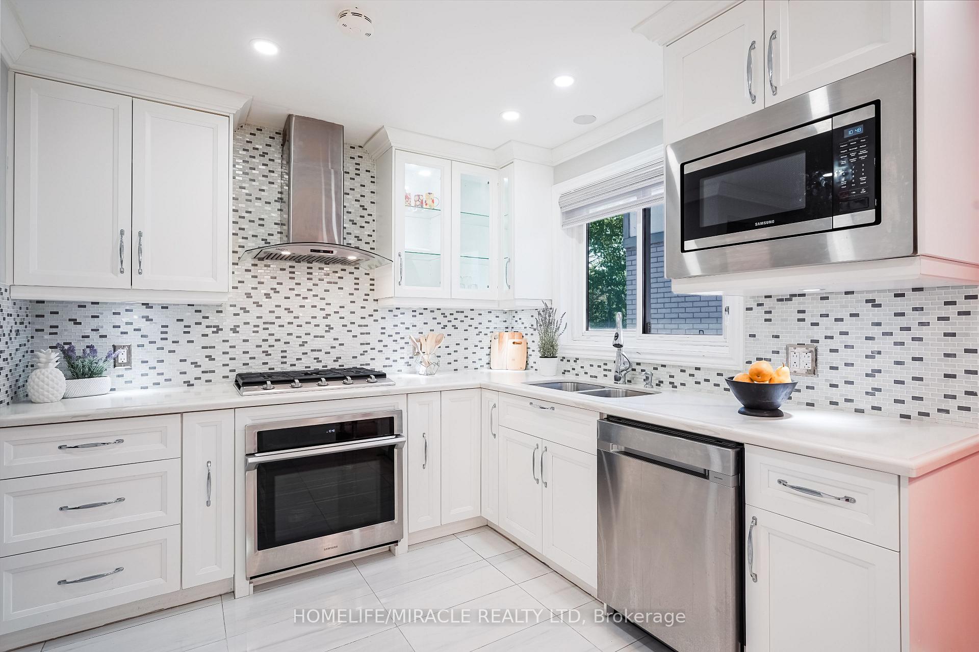 Photo 13 of 93 Amberjack Boulevard, Scarborough, Woburn — HOMEH