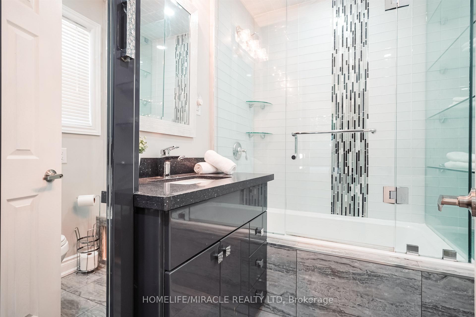 Photo 24 of 93 Amberjack Boulevard, Scarborough, Woburn — HOMEH