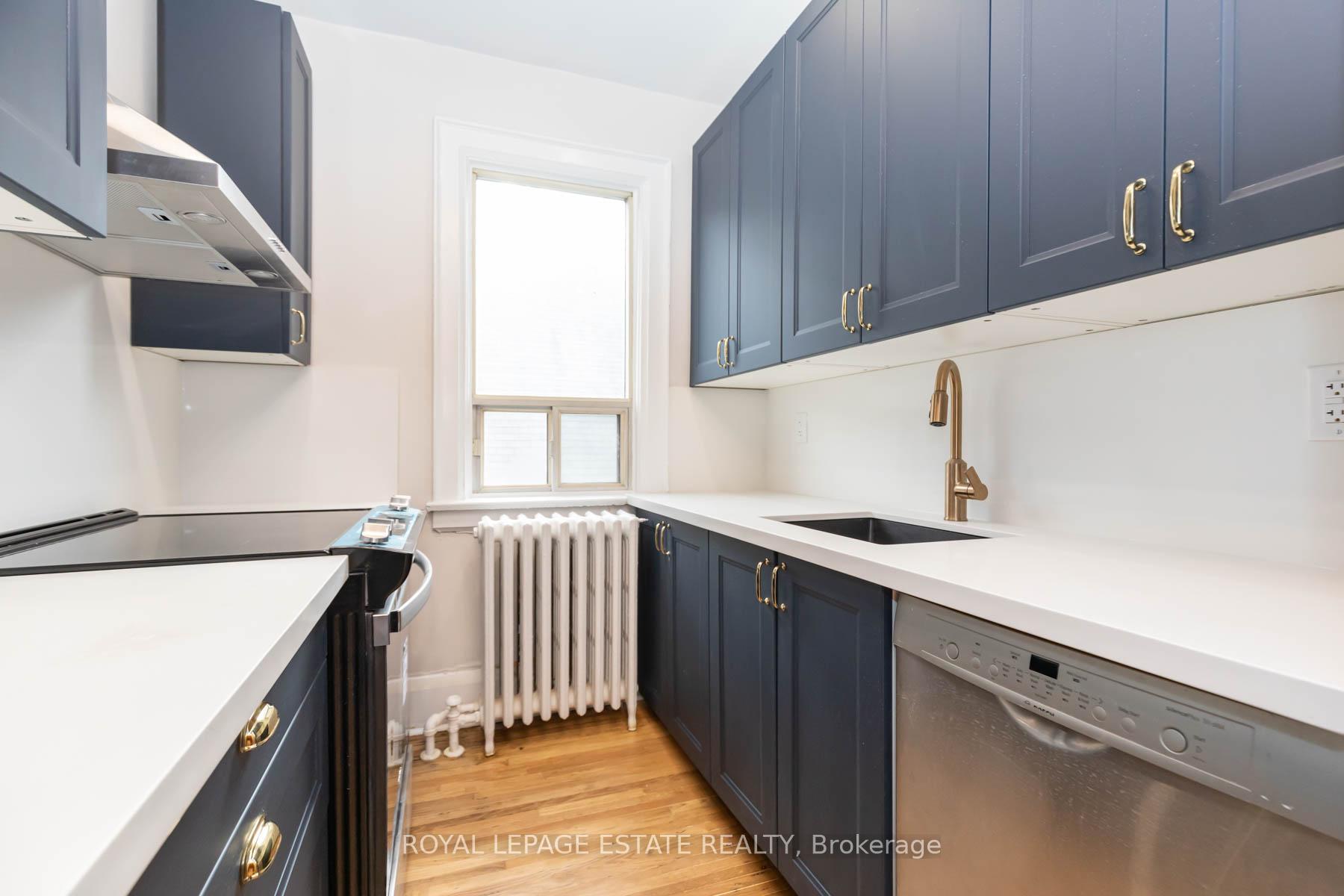 Photo 11 of Unit 19, 922 Bathurst Street, Toronto, The Annex — HOMEH
