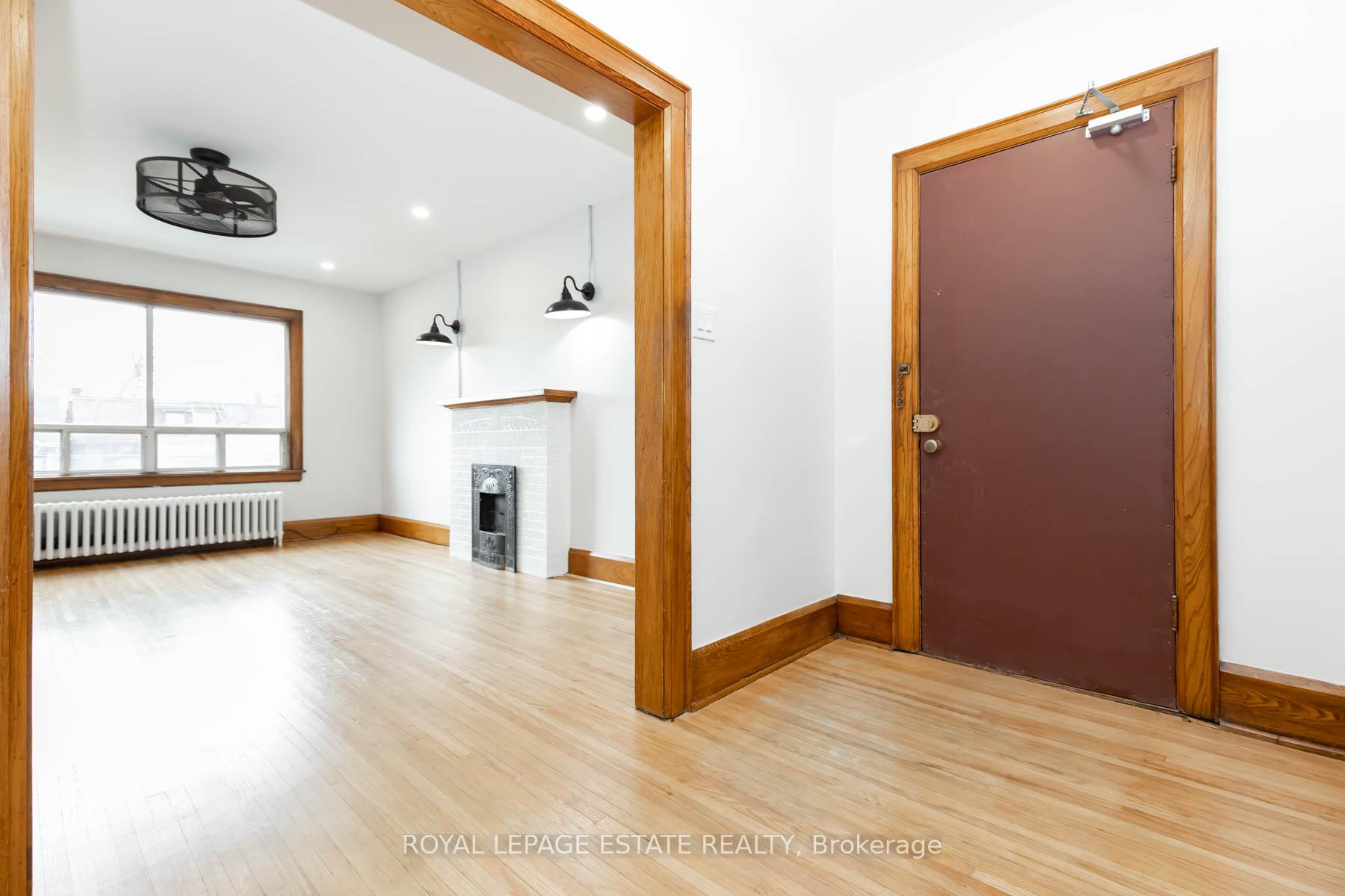 Photo 17 of Unit 19, 922 Bathurst Street, Toronto, The Annex — HOMEH