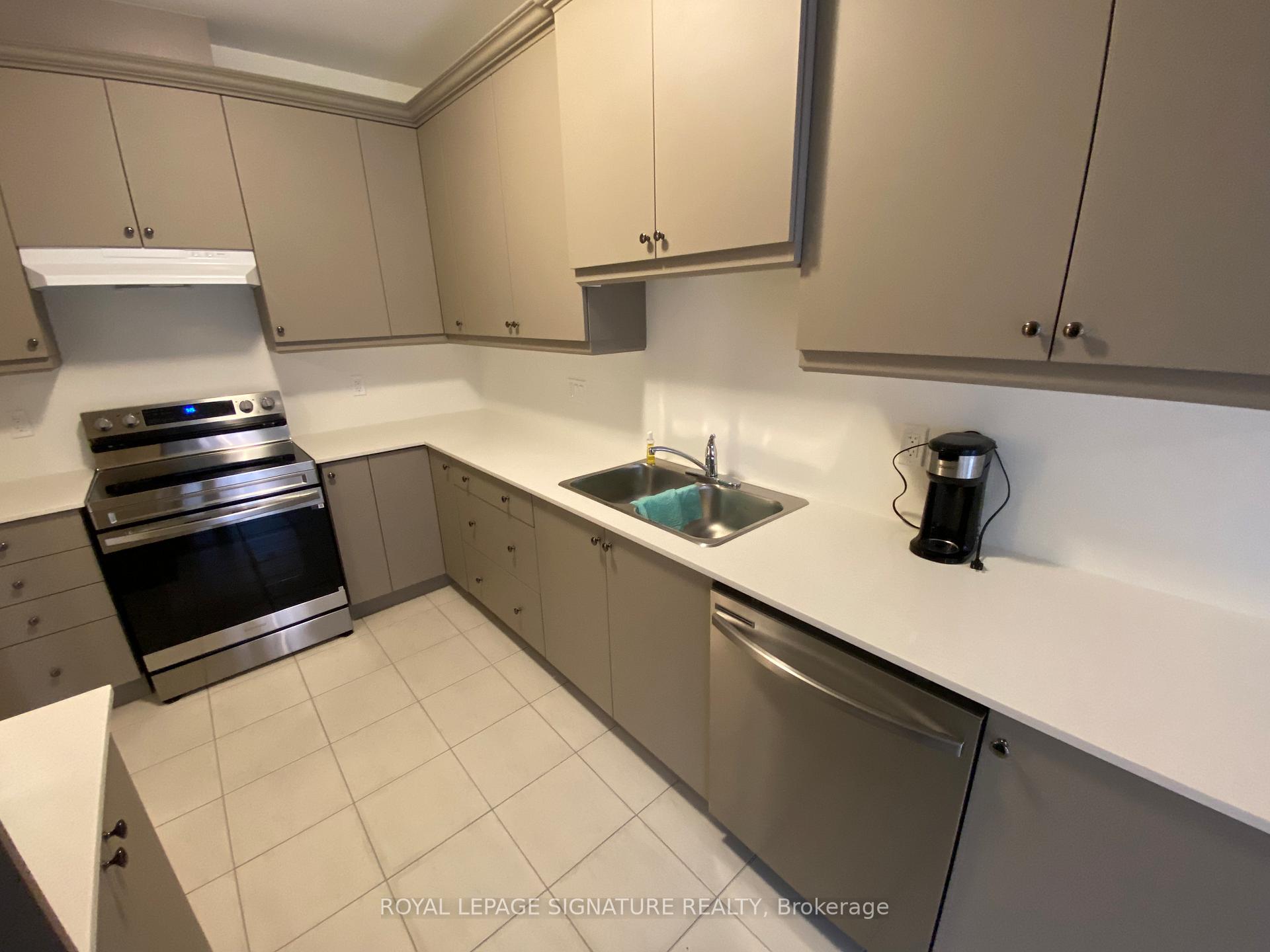 Photo 10 of 96 Baker Street, Thorold, Thorold Downtown — HOMEH