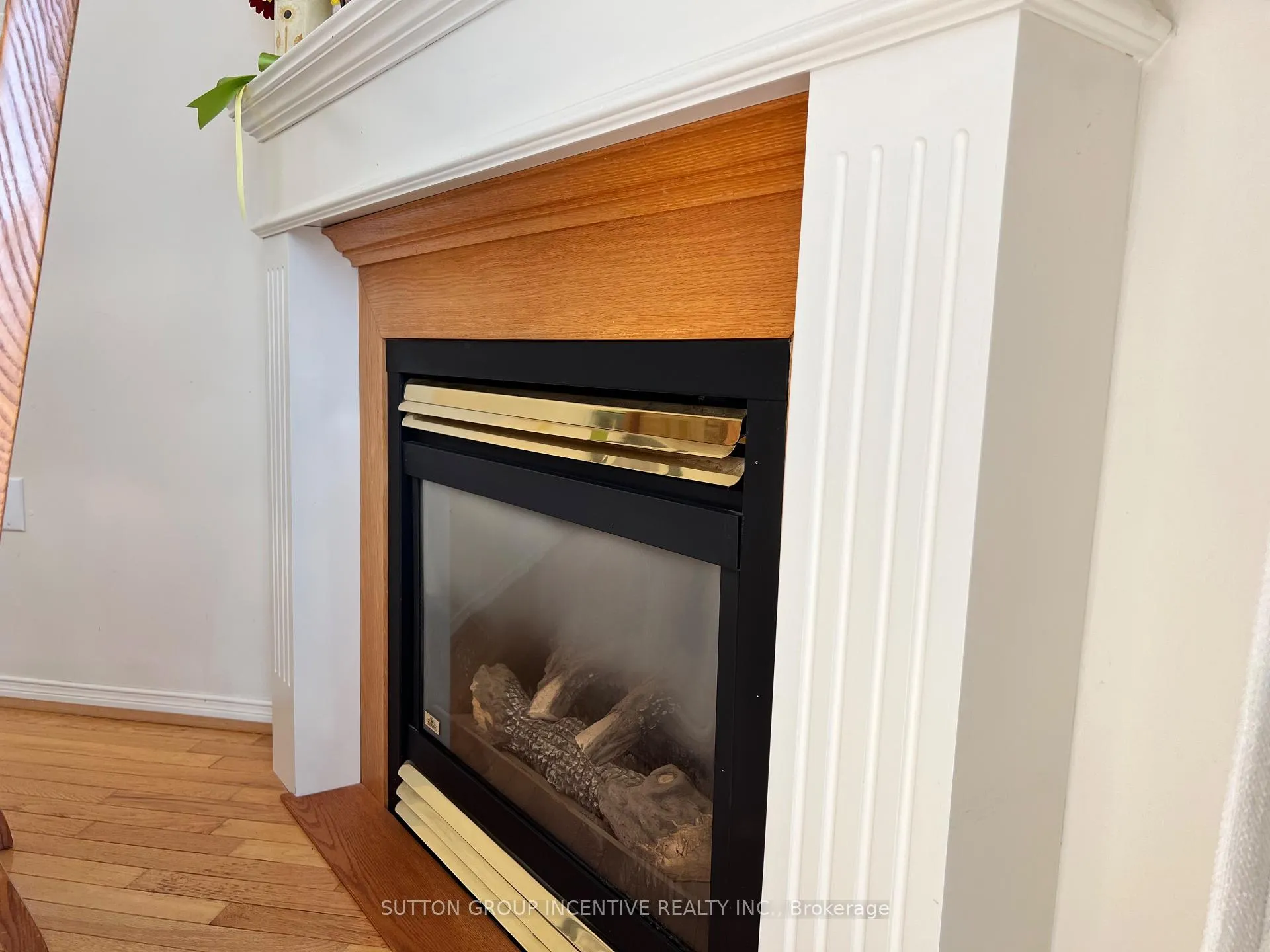 Photo 16 of 49 Felt Crescent, Barrie, Bayshore — HOMEH