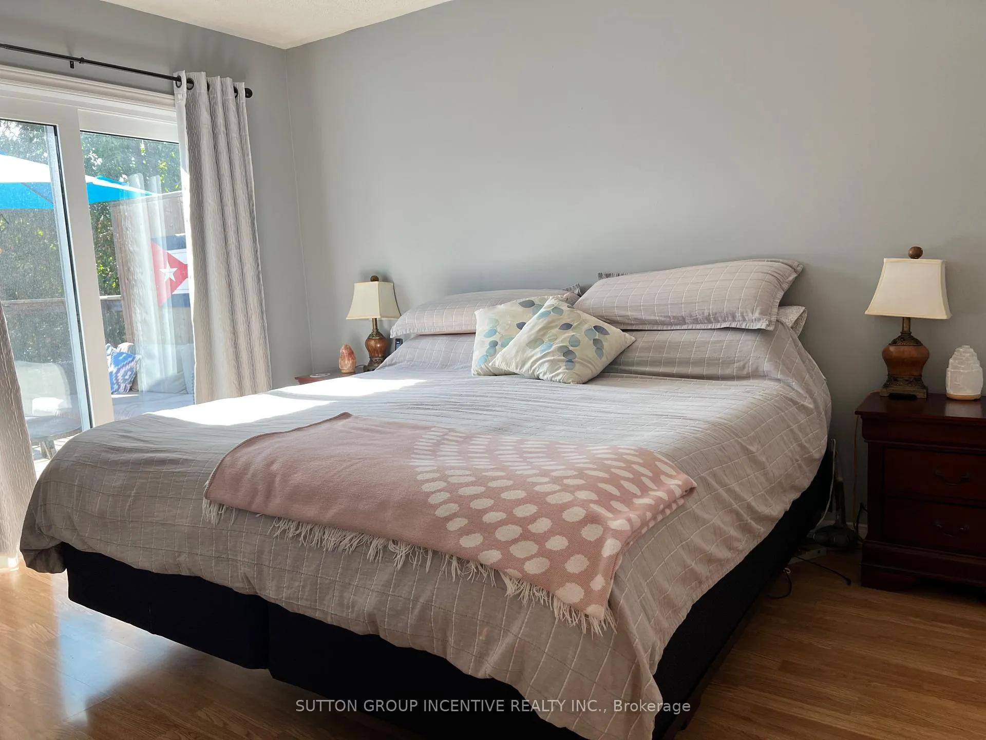 Photo 25 of 49 Felt Crescent, Barrie, Bayshore — HOMEH