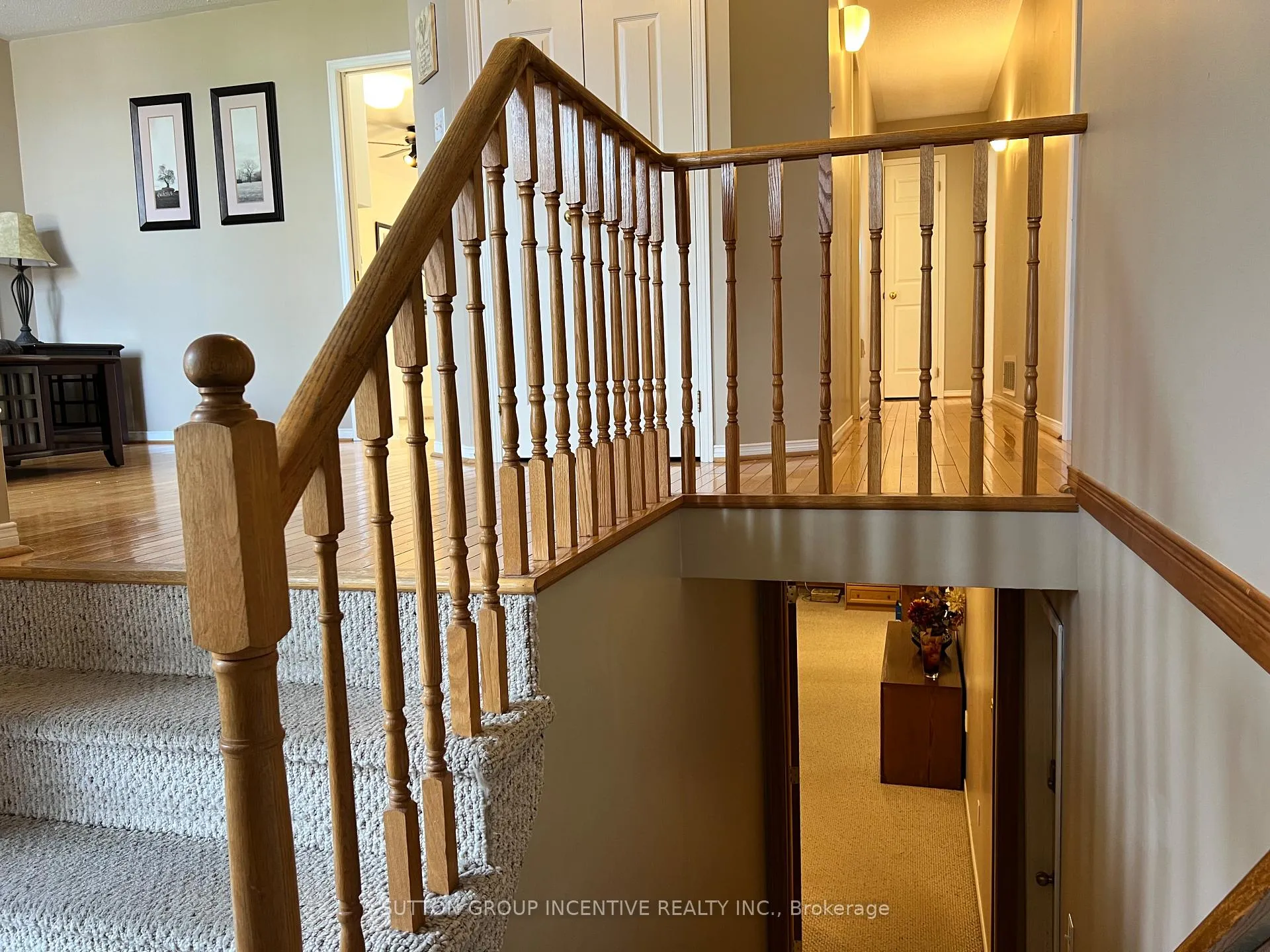 Photo 37 of 49 Felt Crescent, Barrie, Bayshore — HOMEH