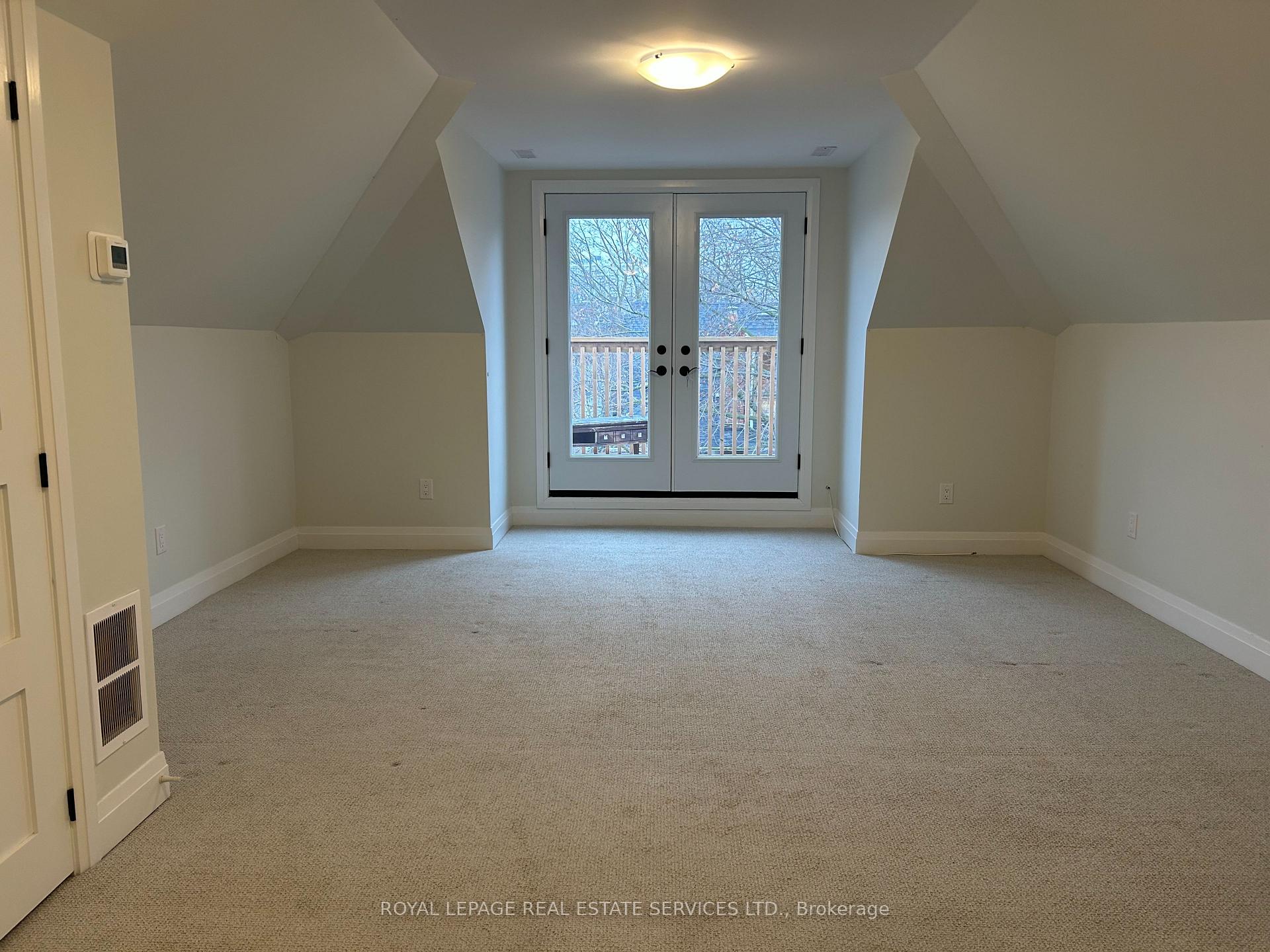 Photo 5 of Unit 3, 727 Avenue Road, Toronto, Yonge-St. Clair — HOMEH