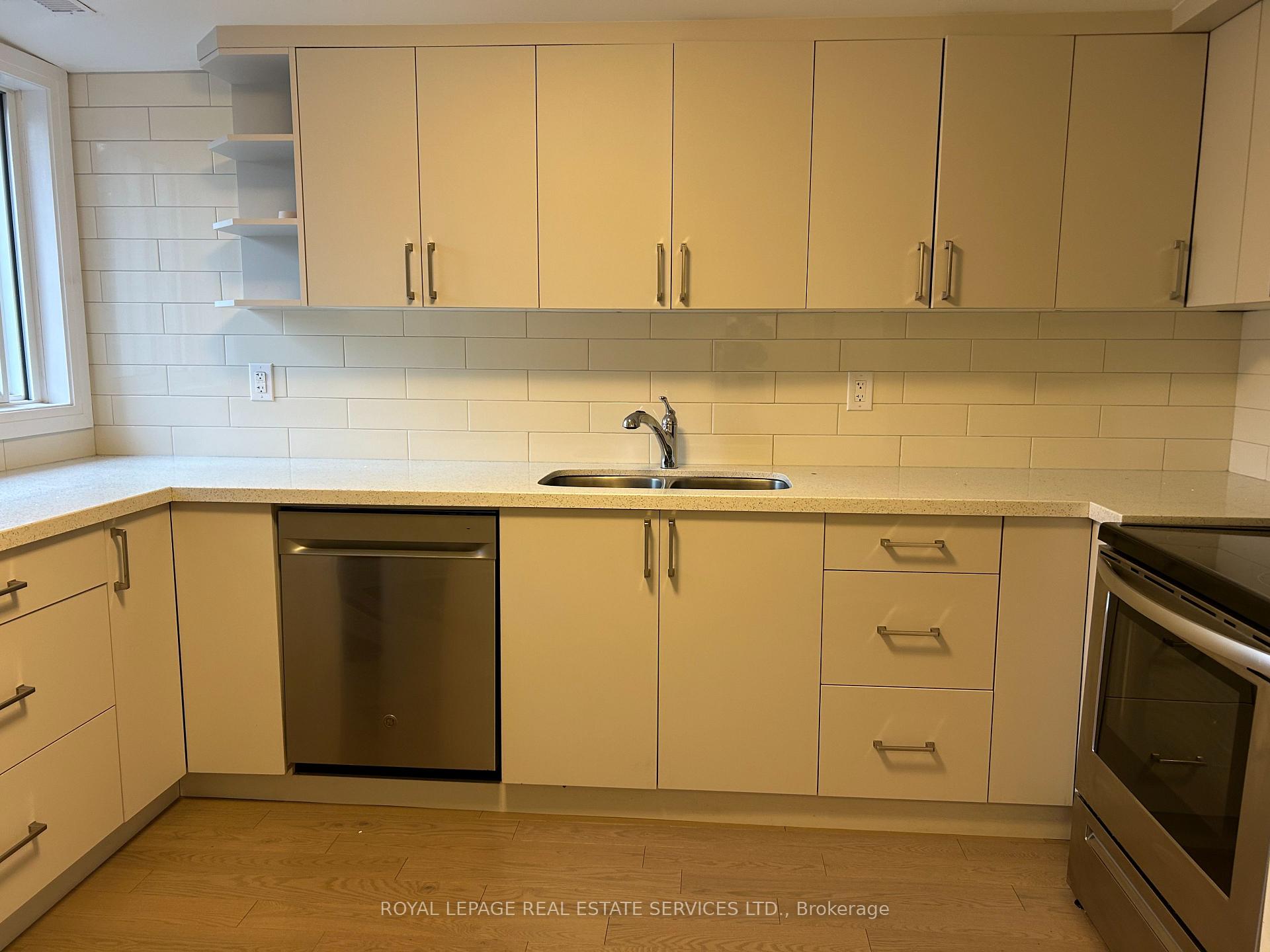 Photo 9 of Unit 3, 727 Avenue Road, Toronto, Yonge-St. Clair — HOMEH