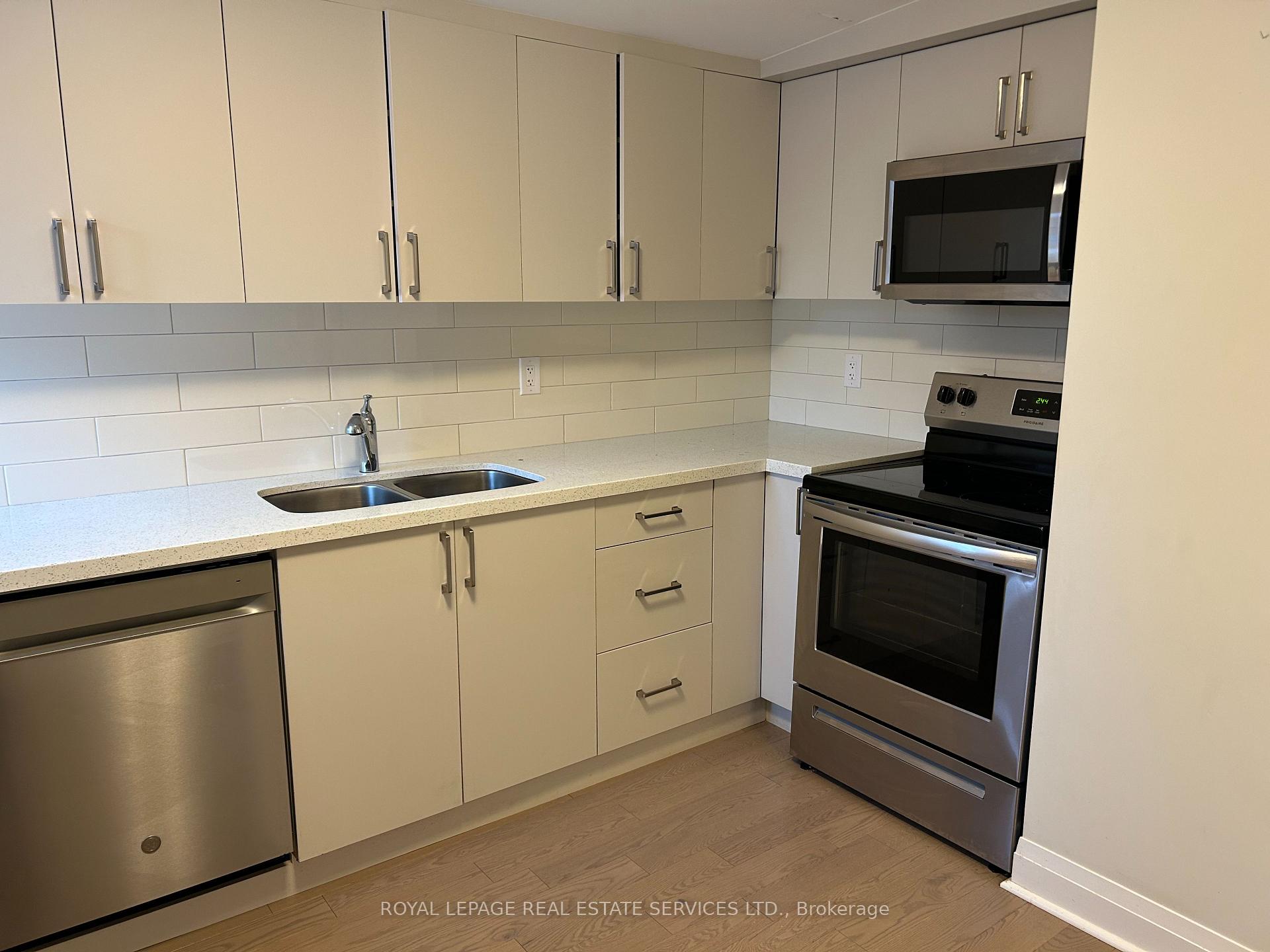 Photo 10 of Unit 3, 727 Avenue Road, Toronto, Yonge-St. Clair — HOMEH