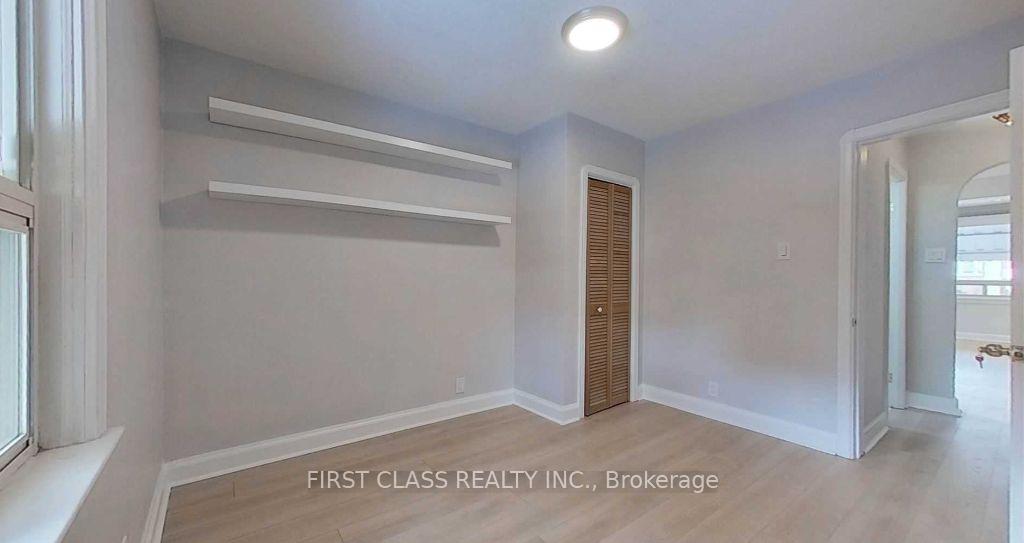Photo 17 of Unit Main, 19 Yardley Avenue, Toronto, O'Connor-Parkview — HOMEH