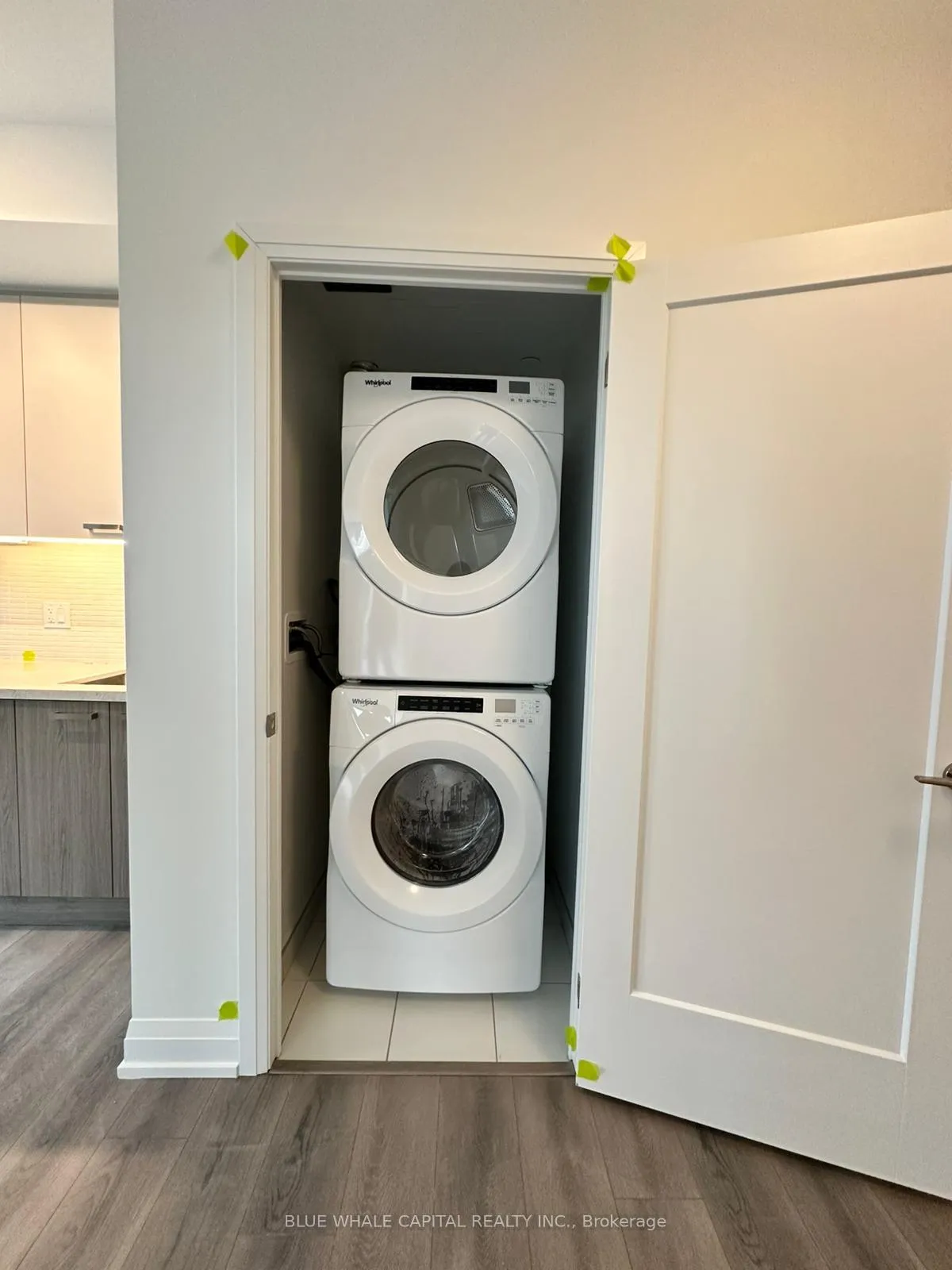 Photo 5 of Unit 2802, 20 Soudan Avenue, Toronto, Mount Pleasant West — HOMEH