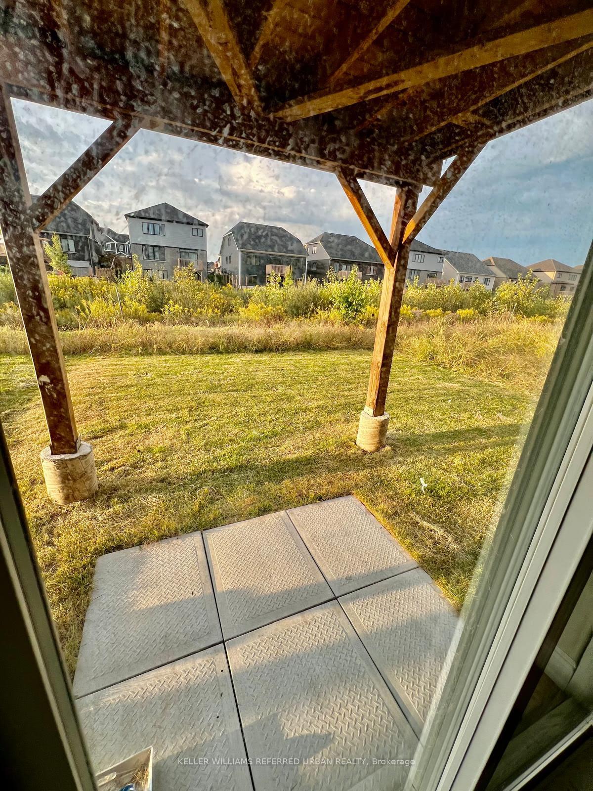 Photo 9 of 355 Vanilla Trail, Thorold, Rolling Meadows — HOMEH