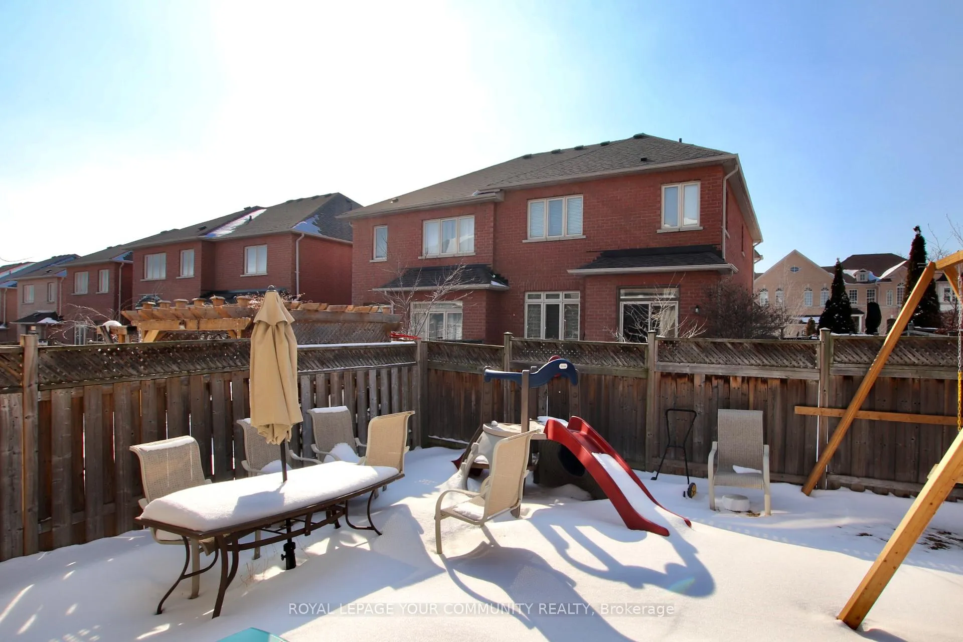 Photo 3 of 91 Gauguin Avenue, Vaughan, Patterson — HOMEH