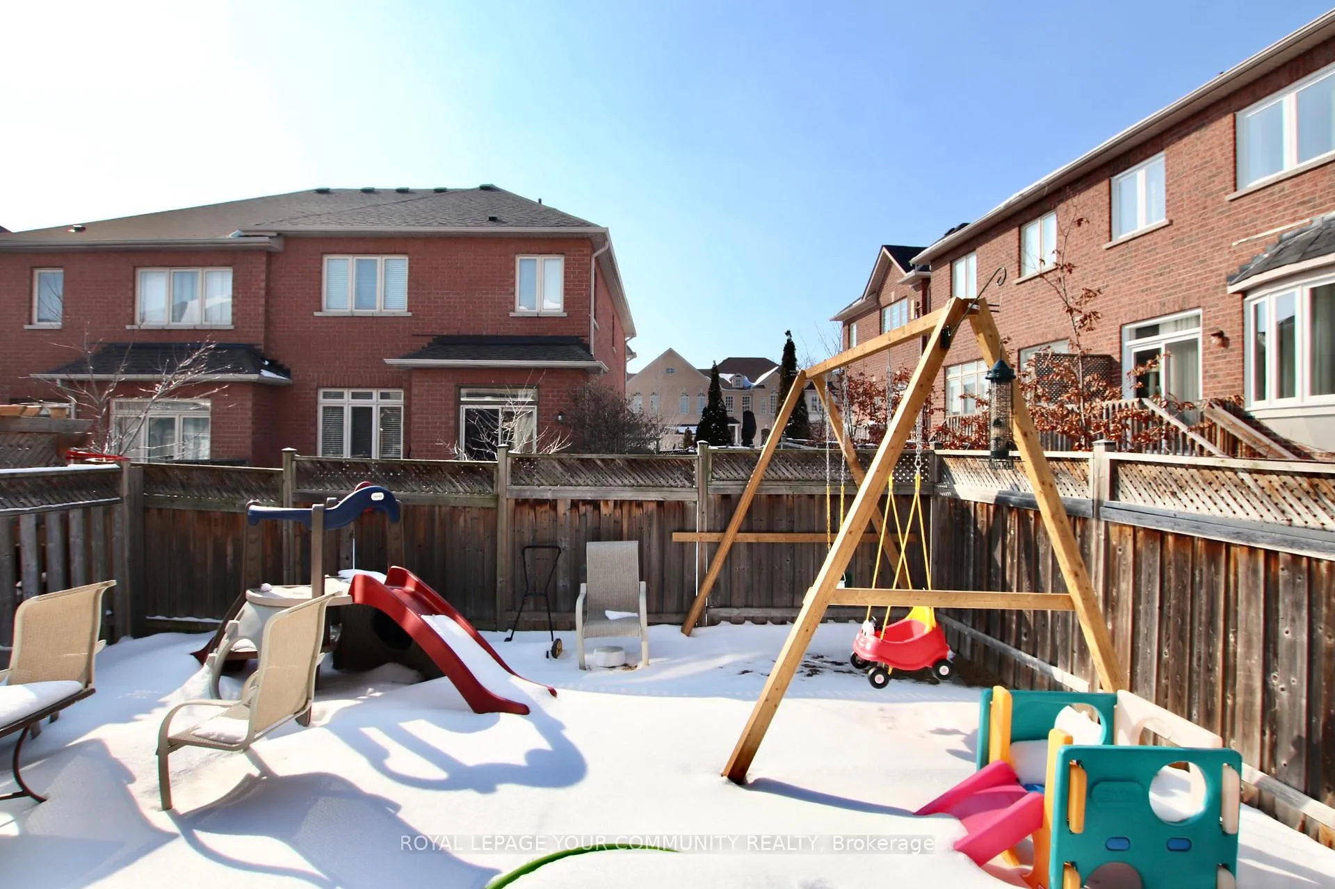 Photo 4 of 91 Gauguin Avenue, Vaughan, Patterson — HOMEH