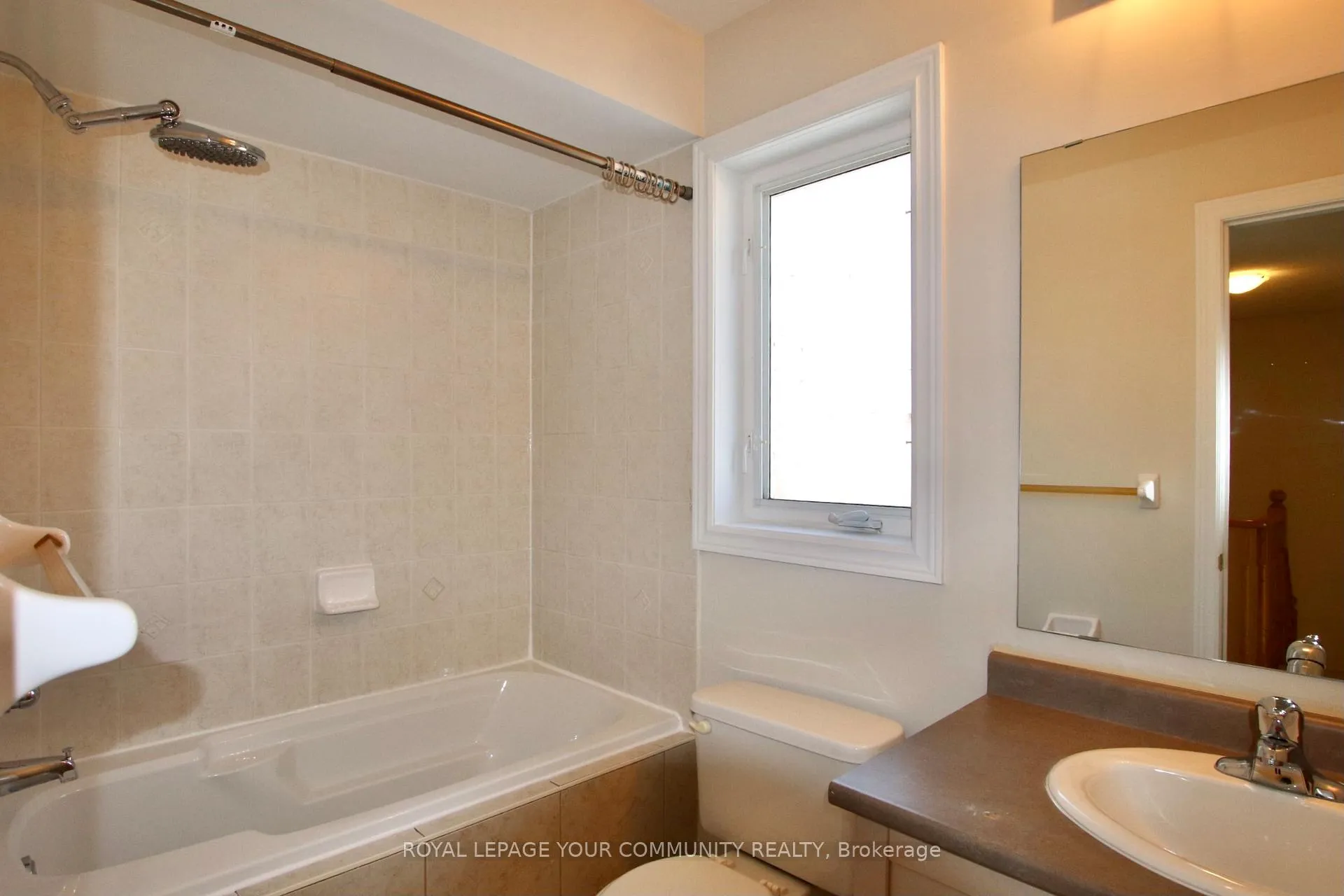 Photo 18 of 91 Gauguin Avenue, Vaughan, Patterson — HOMEH