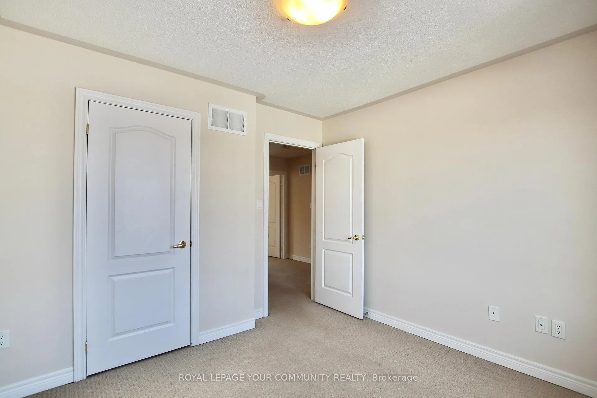Photo 27 of 91 Gauguin Avenue, Vaughan, Patterson — HOMEH