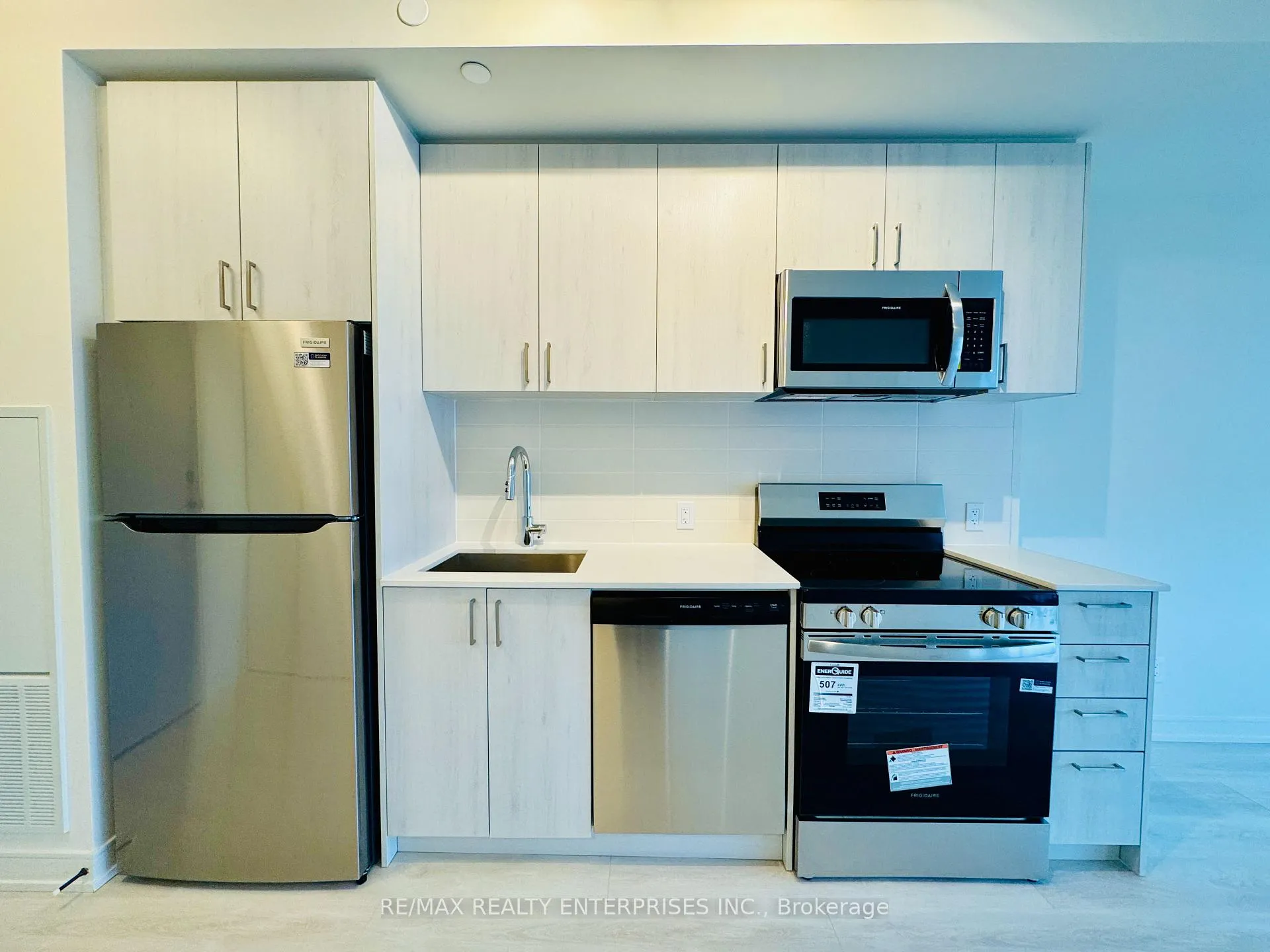 Photo 5 of Unit 304, 8020 Derry Road, Milton, Coates — HOMEH