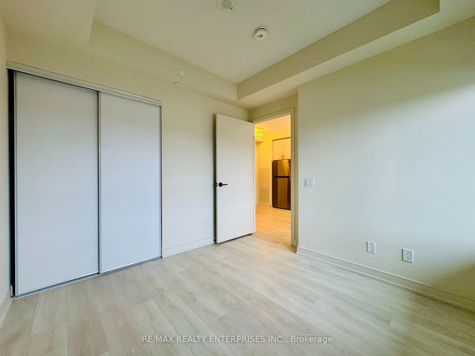 Photo 13 of Unit 304, 8020 Derry Road, Milton, Coates — HOMEH
