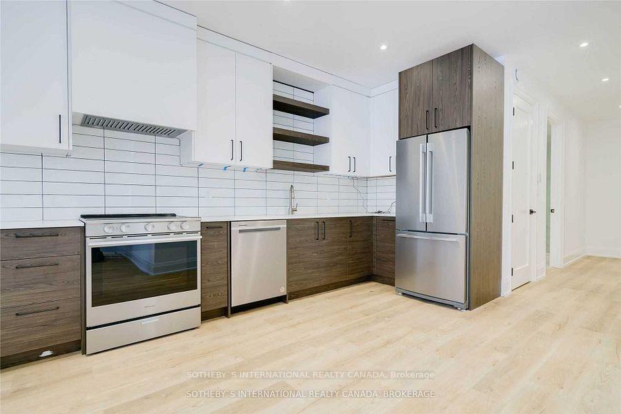 Photo 3 of 131 Alberta Avenue, Toronto, Wychwood — HOMEH