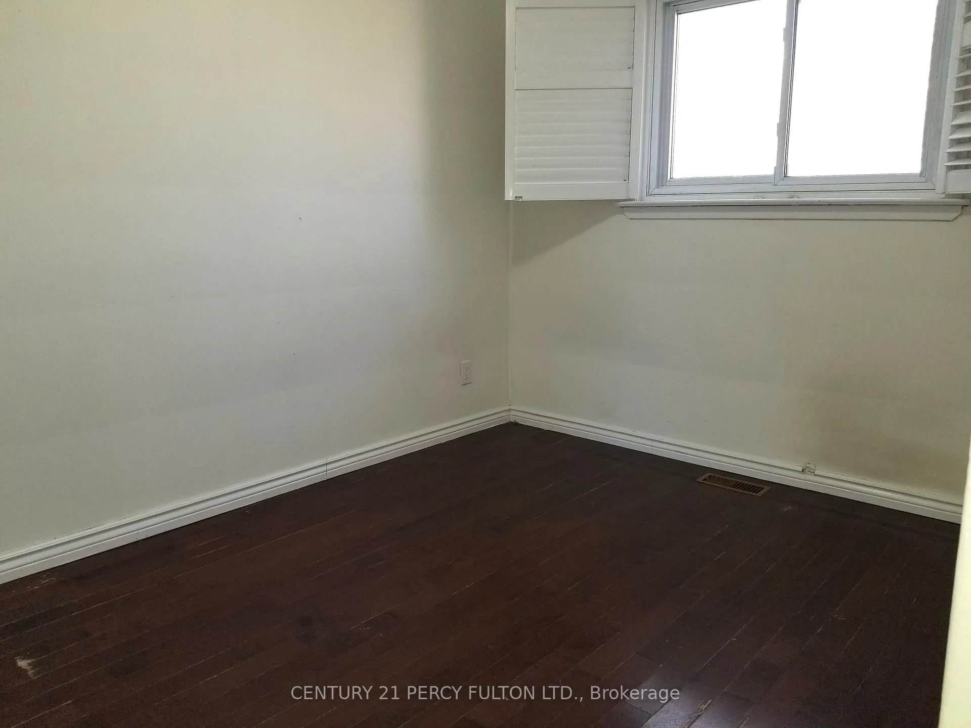 Photo 13 of Unit Main Floor, 182 Confederation Drive, Scarborough, Woburn — HOMEH
