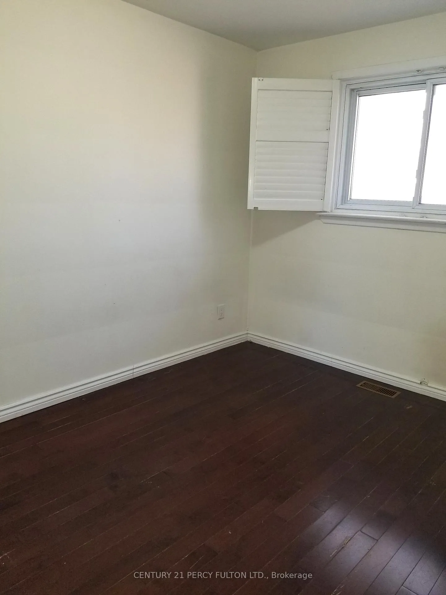 Photo 14 of Unit Main Floor, 182 Confederation Drive, Scarborough, Woburn — HOMEH