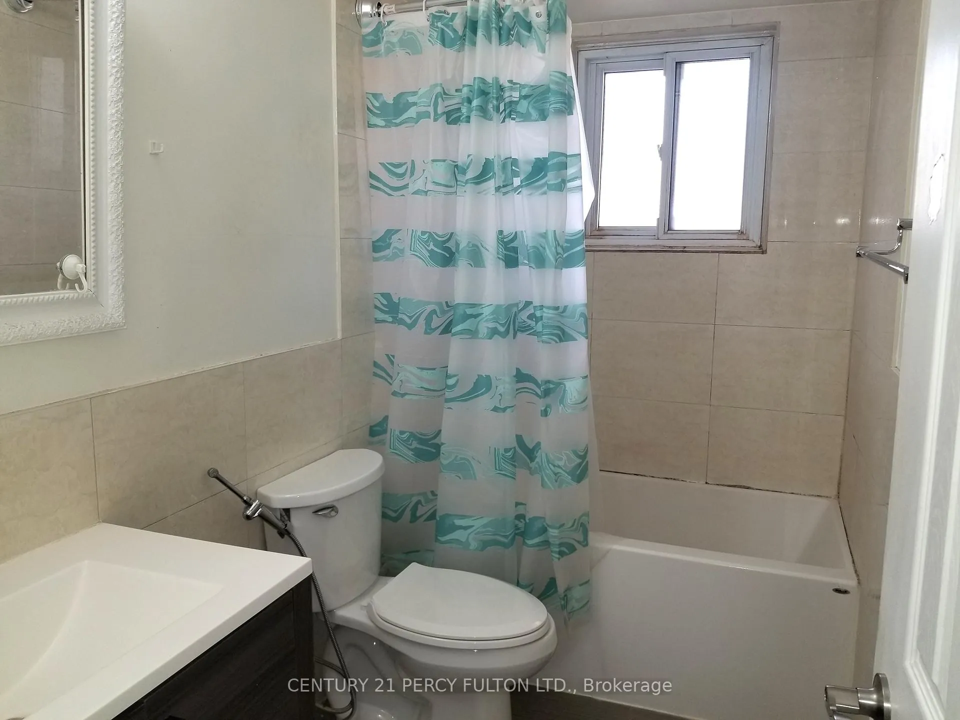 Photo 15 of Unit Main Floor, 182 Confederation Drive, Scarborough, Woburn — HOMEH