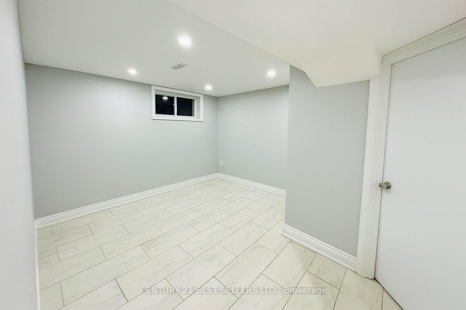 Photo 4 of 54 Milford Haven Drive, Scarborough, Morningside — HOMEH