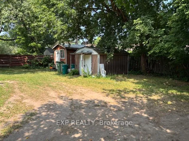 Photo 18 of 655 Gardenvale Road W, Ottawa, Castle Heights/Rideau High — HOMEH