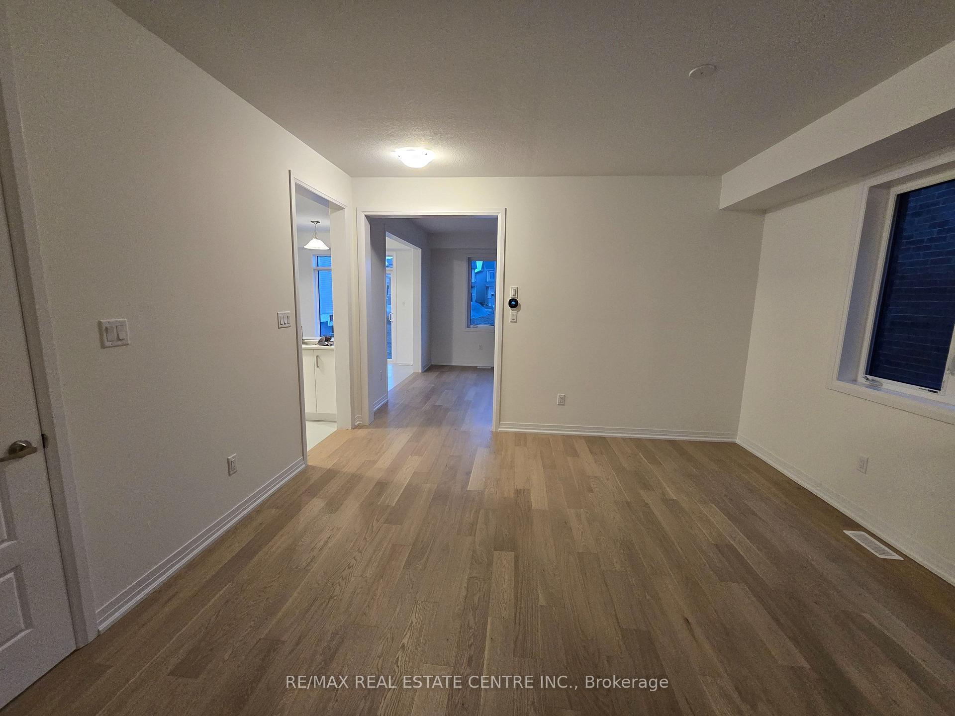 Photo 7 of 20 Heritage Way, Thorold, Rolling Meadows — HOMEH