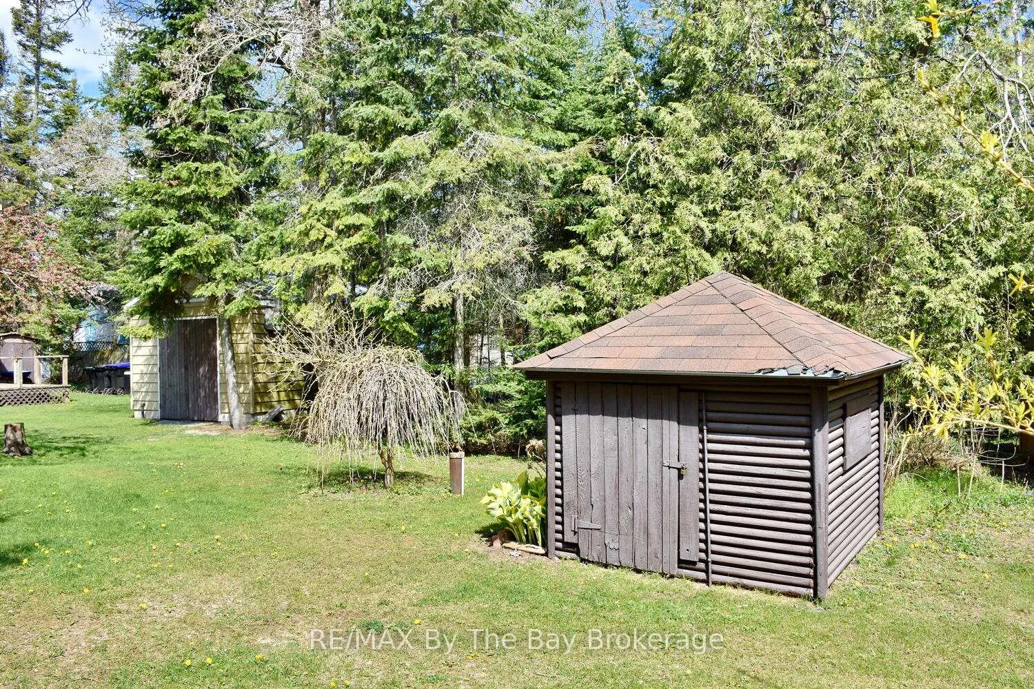 Photo 36 of 15 Sylvan Avenue, Wasaga Beach — HOMEH