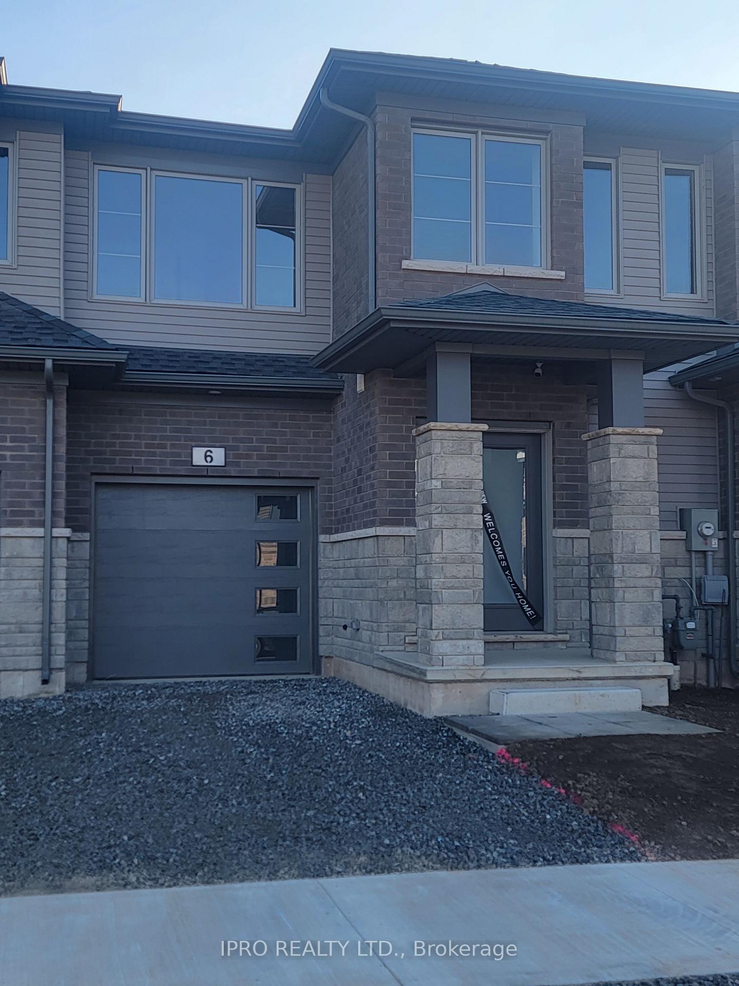 Photo 2 of 6 Whelan Court, Thorold, Hurricane/Merrittville — HOMEH
