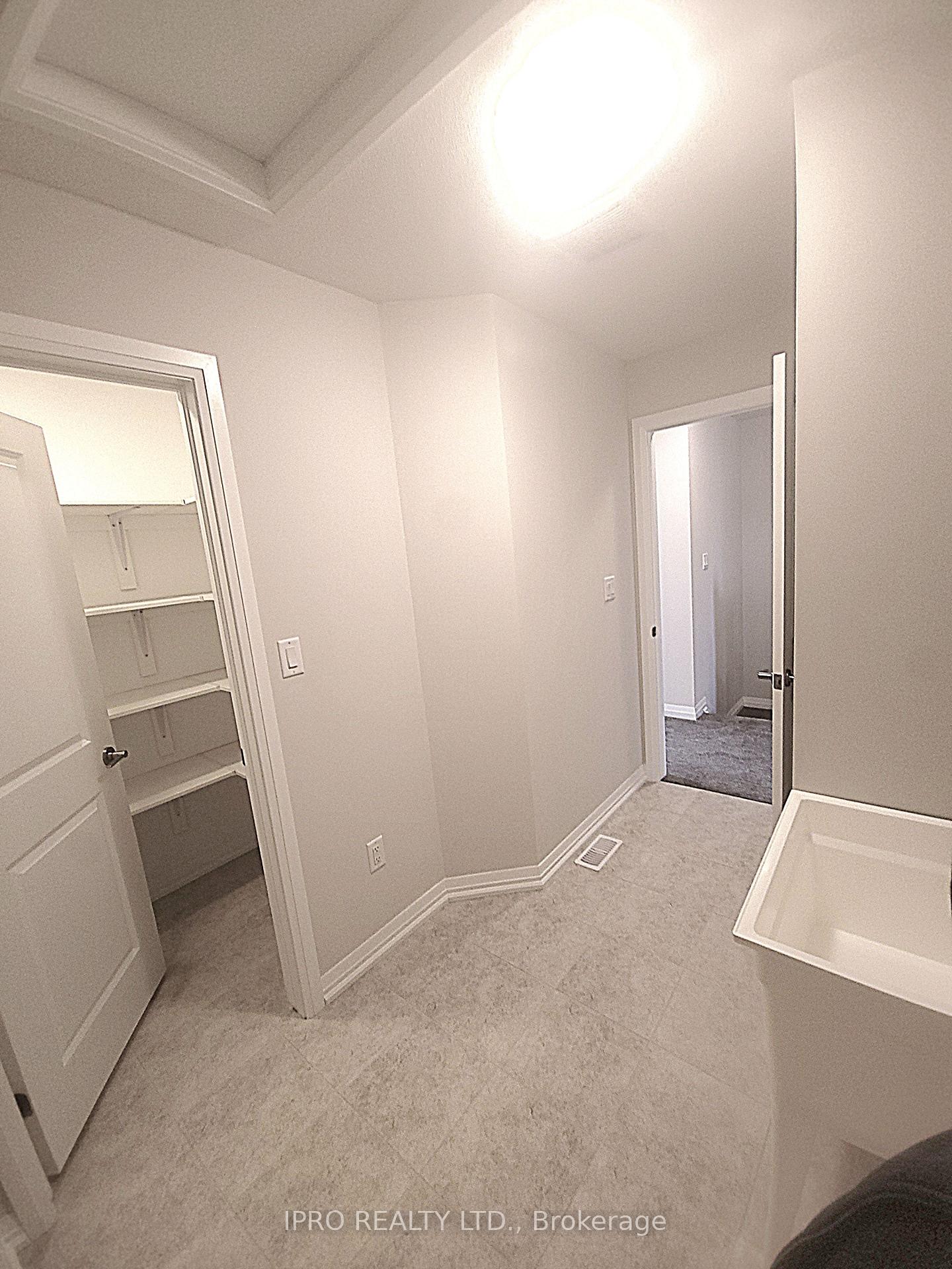 Photo 16 of 6 Whelan Court, Thorold, Hurricane/Merrittville — HOMEH