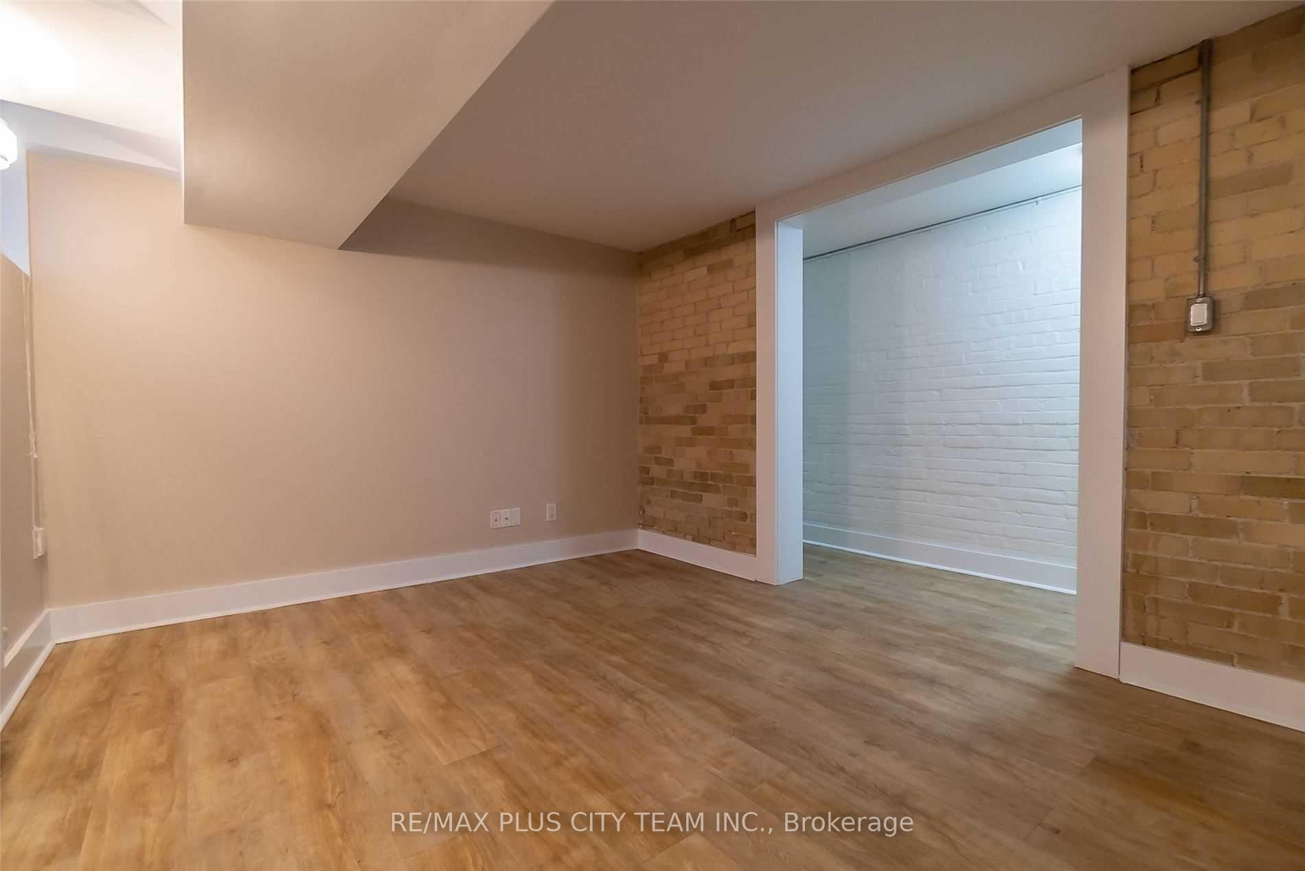 Photo 14 of Unit 8, 291 St George Street, Toronto, The Annex — HOMEH