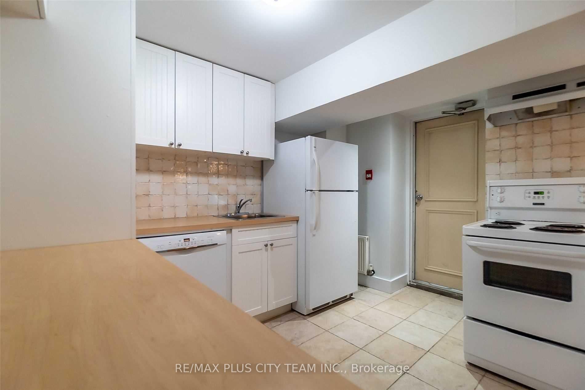 Photo 10 of Unit 8, 291 St George Street, Toronto, The Annex — HOMEH